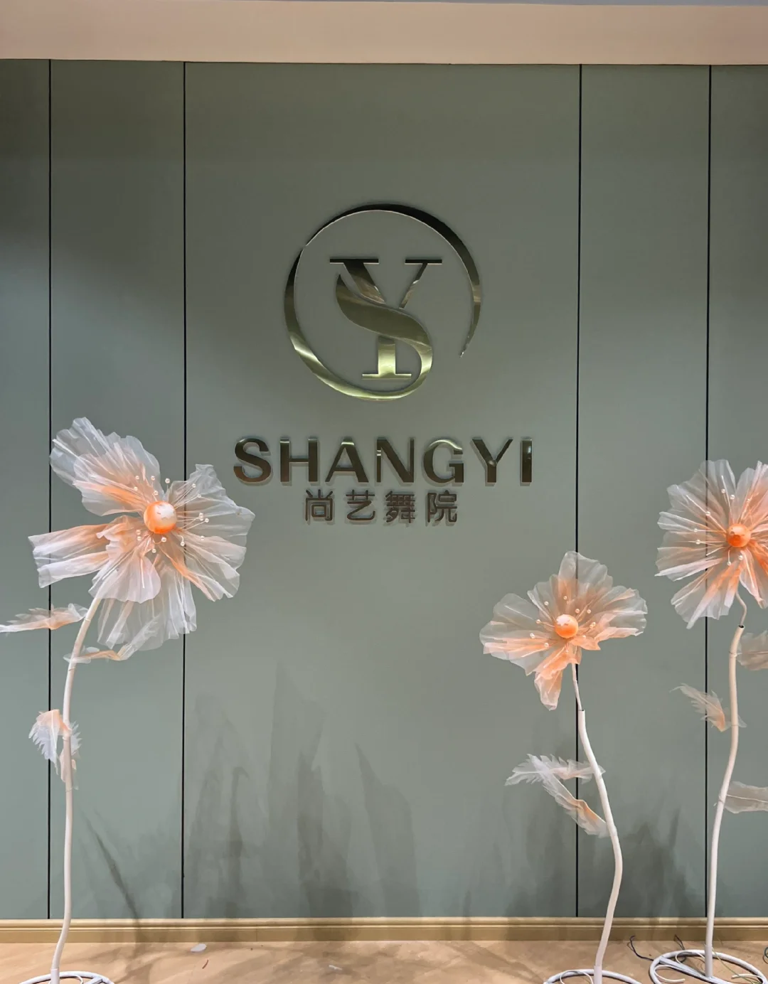 萍乡招聘前台！！