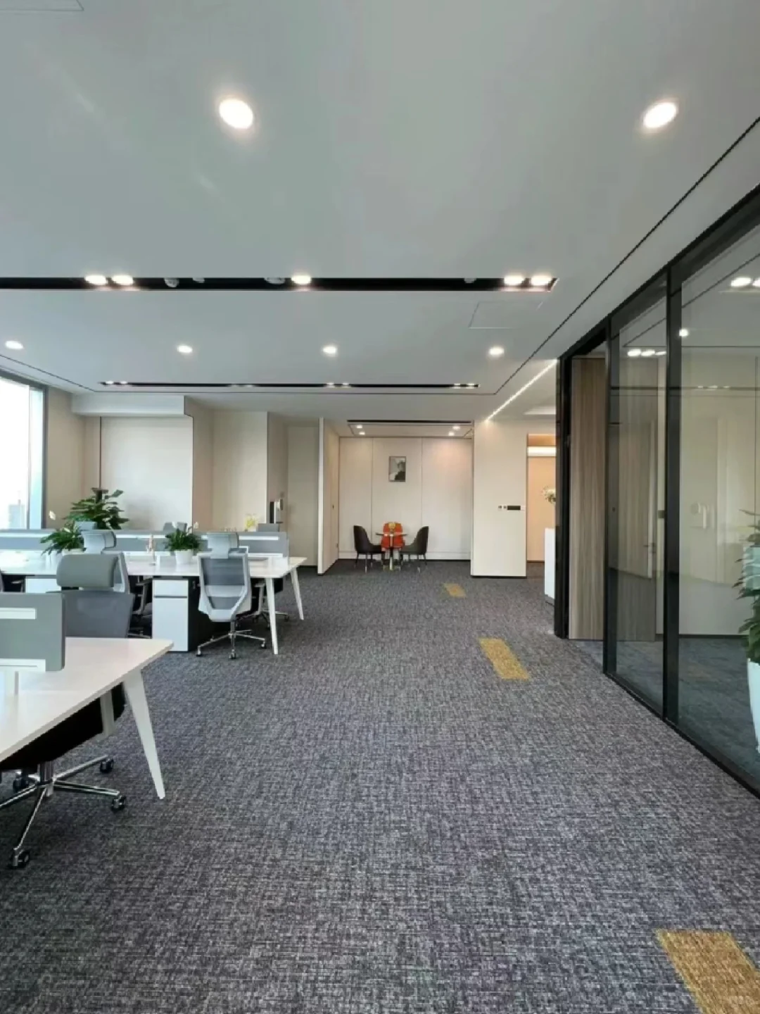 🇬🇧有愿意来金融公司的consultant岗吗