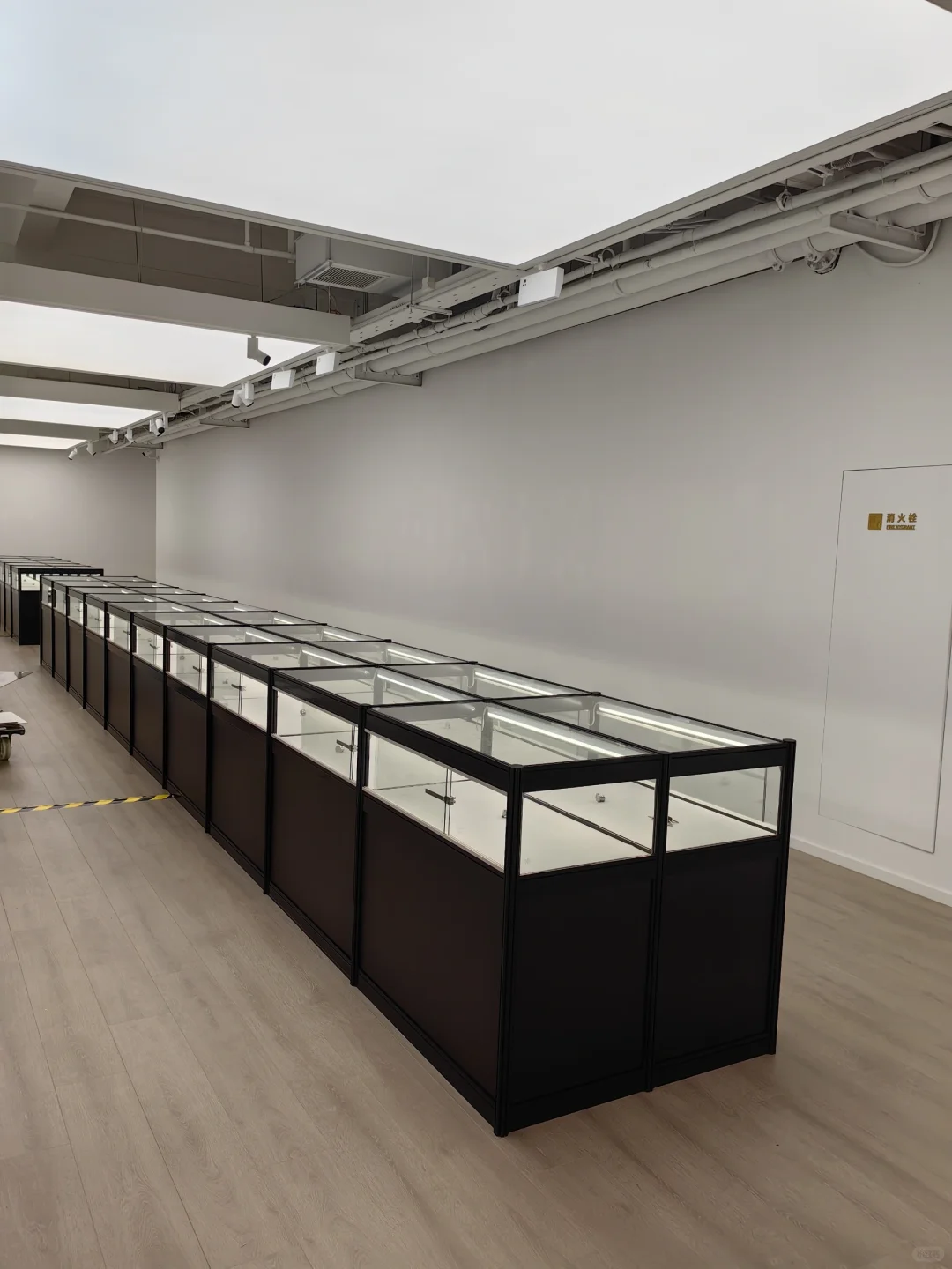 上海苏州嘉兴招聘会展位标摊画板展柜出租