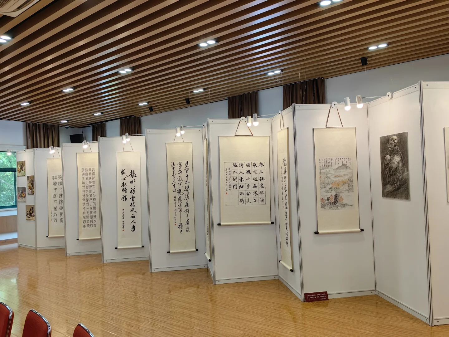 上海苏州嘉兴招聘会展位标摊画板展柜出租