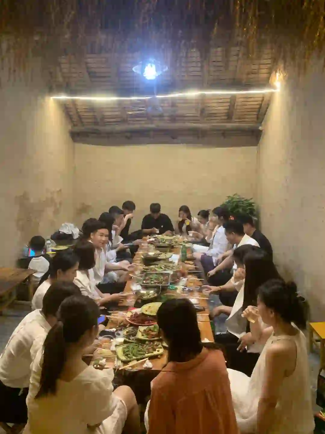 公司太有爱了😍老板又带着出来团聚啦！！！