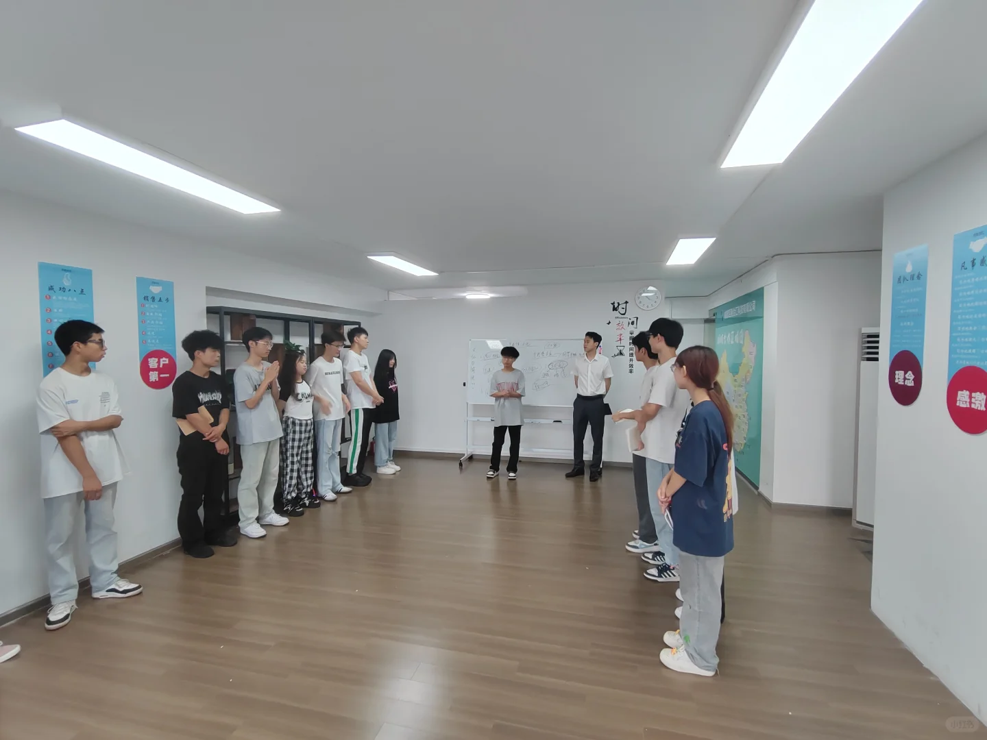 成都青羊区招聘！！！！