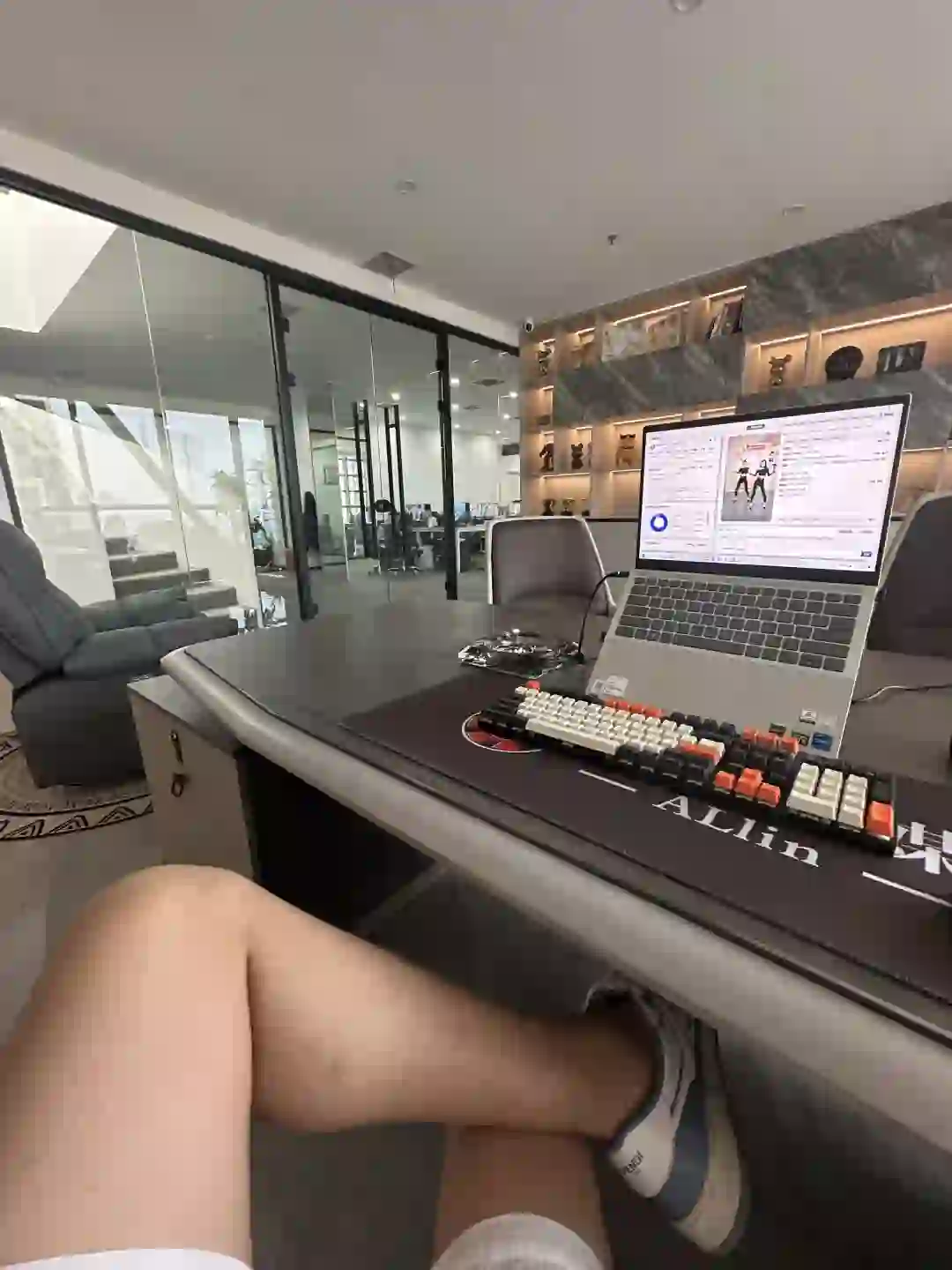 形象岗招人 我缺人 你缺钱 无责底薪12000