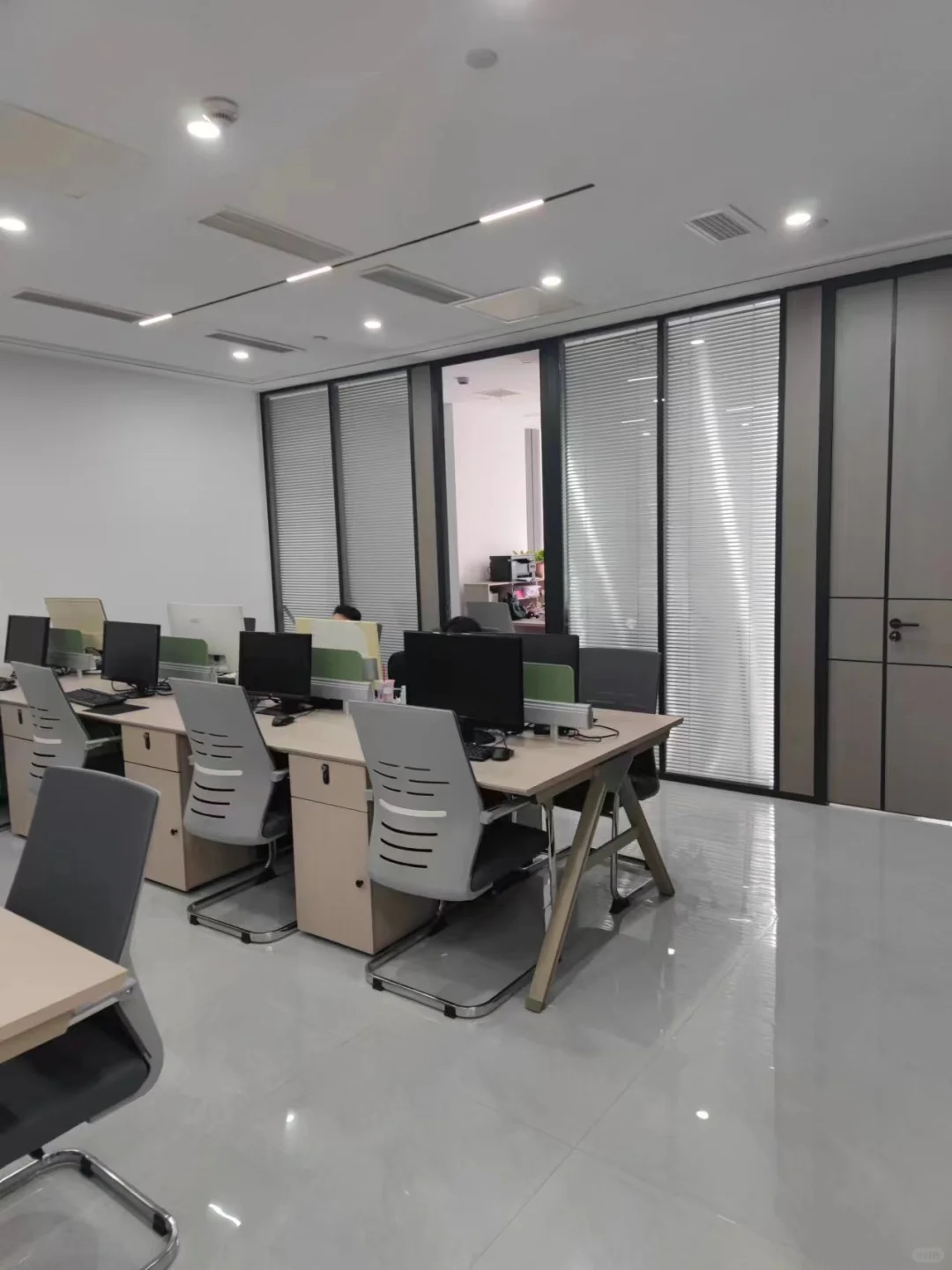 公司新开业缺人（每个月稳定5k以上）