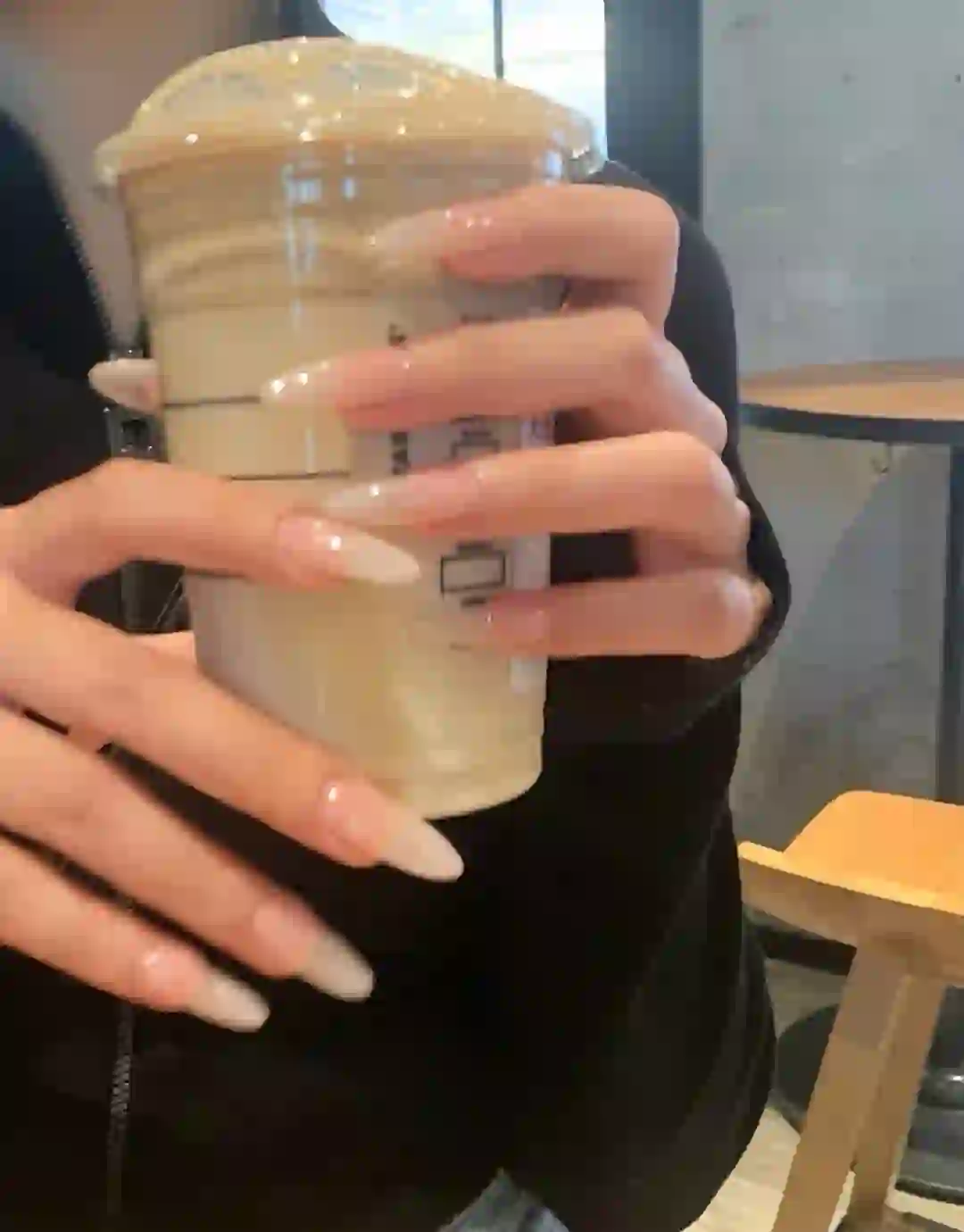 花都星缘街高薪招聘熟手美甲美睫师