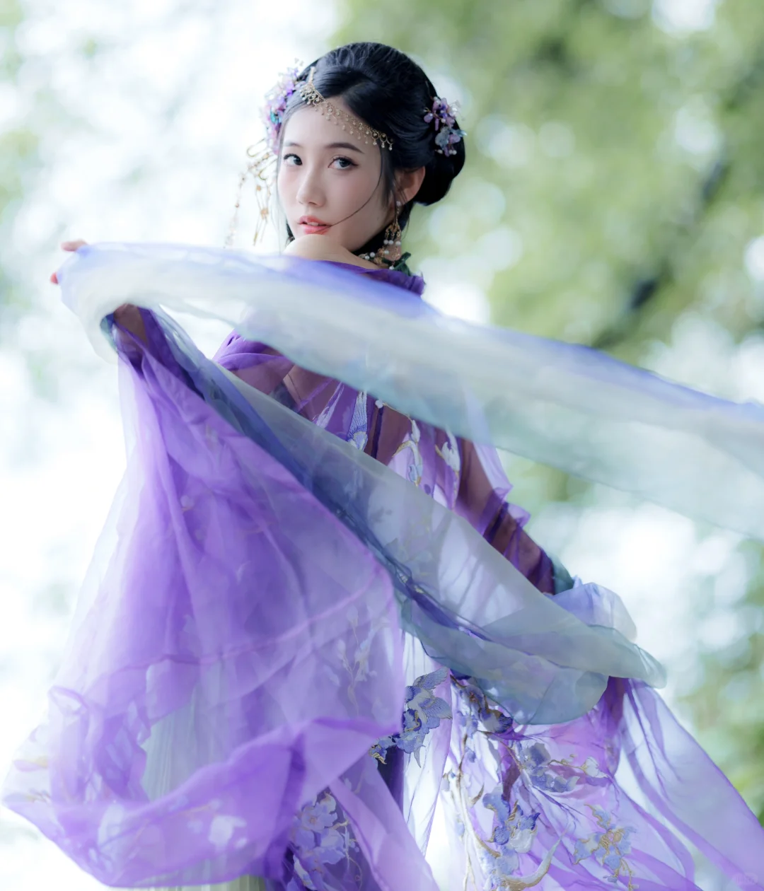 紫色鸢尾 / 汉服/ 写真 / 第二组