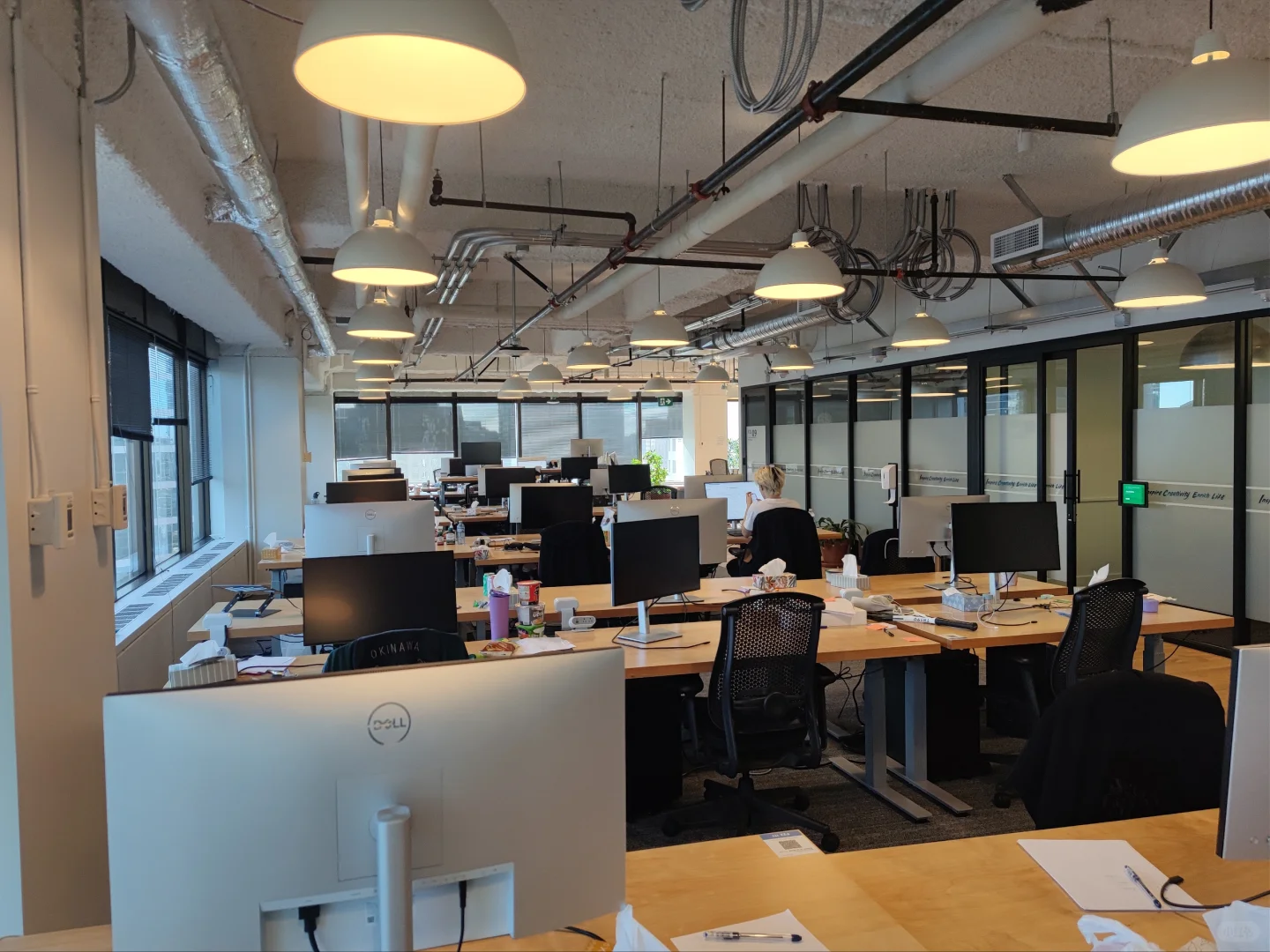 TikTok🇨🇦office来啦！可内推加/美