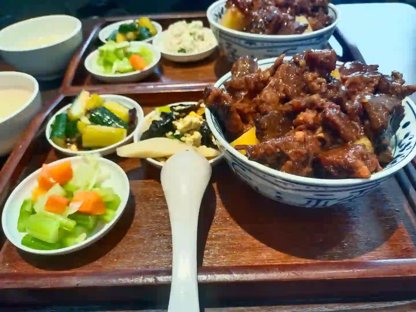 沧州招聘，管吃住