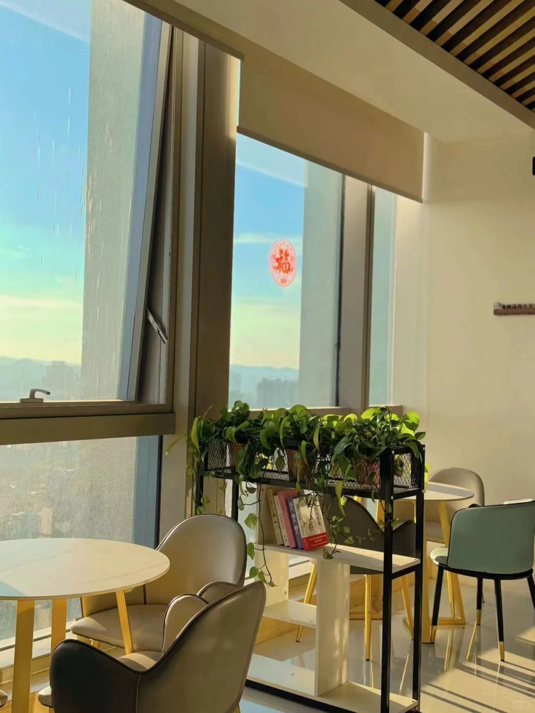 贵阳观山湖招聘啦！周末双休！