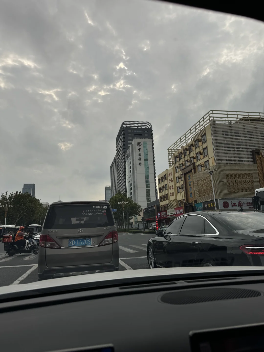 新世纪附近公司招聘了！