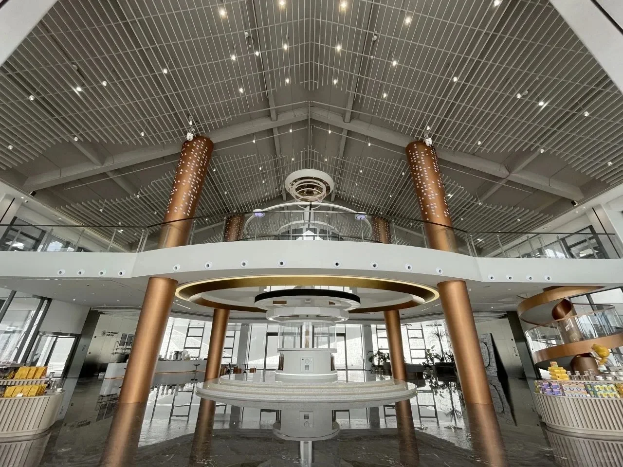 海南万宁跨国公司招聘，公积金12%？