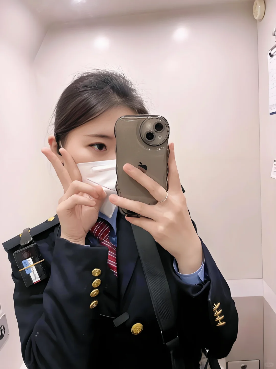 大专生做乘务只能通过劳务派遣……