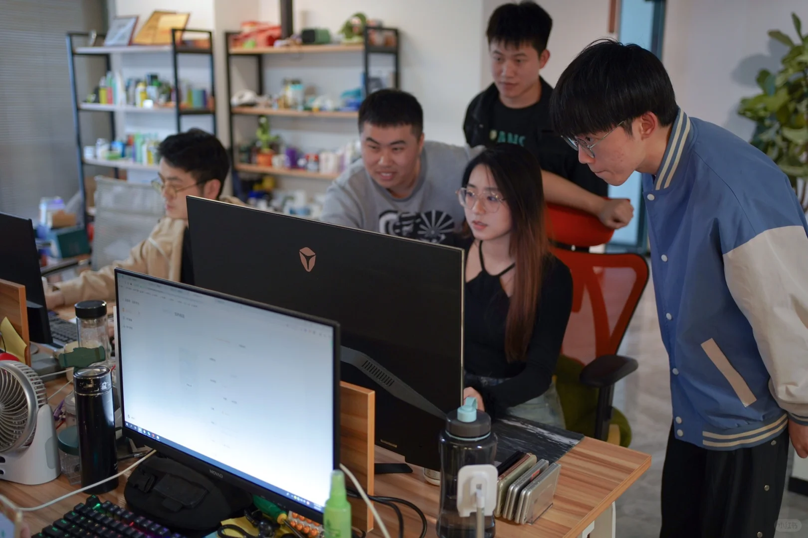 直播公司都这么卷吗？工资都能提前预付