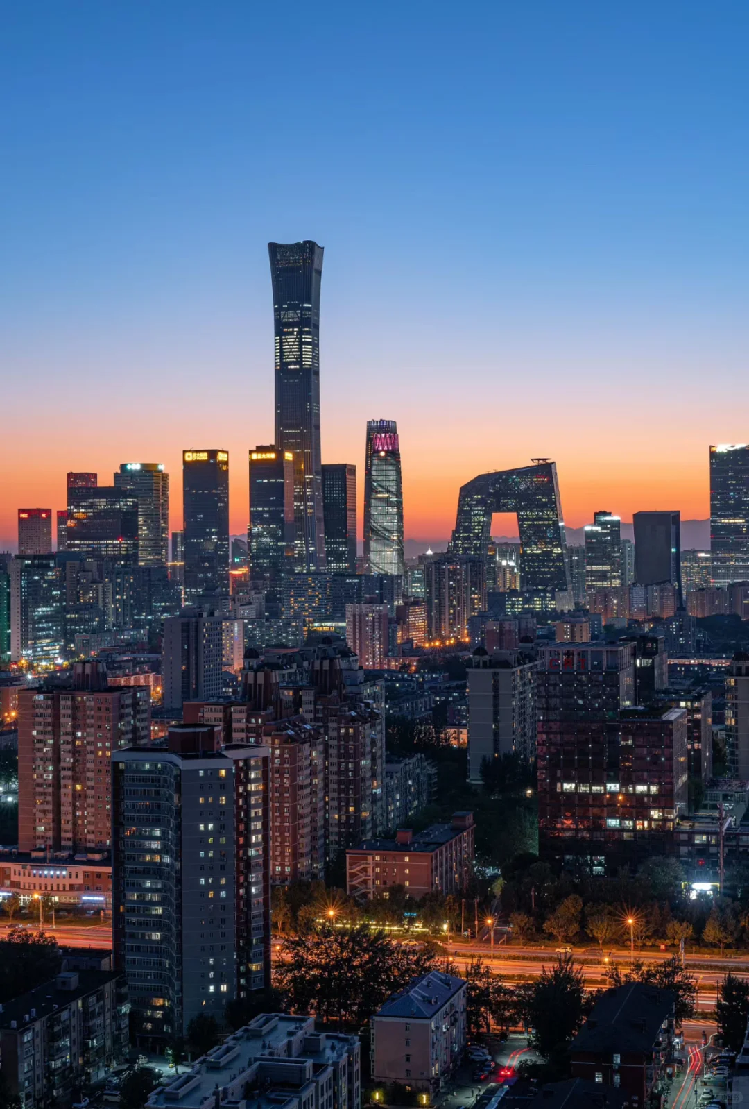 因公司扩大现招10名资料审核底薪7500