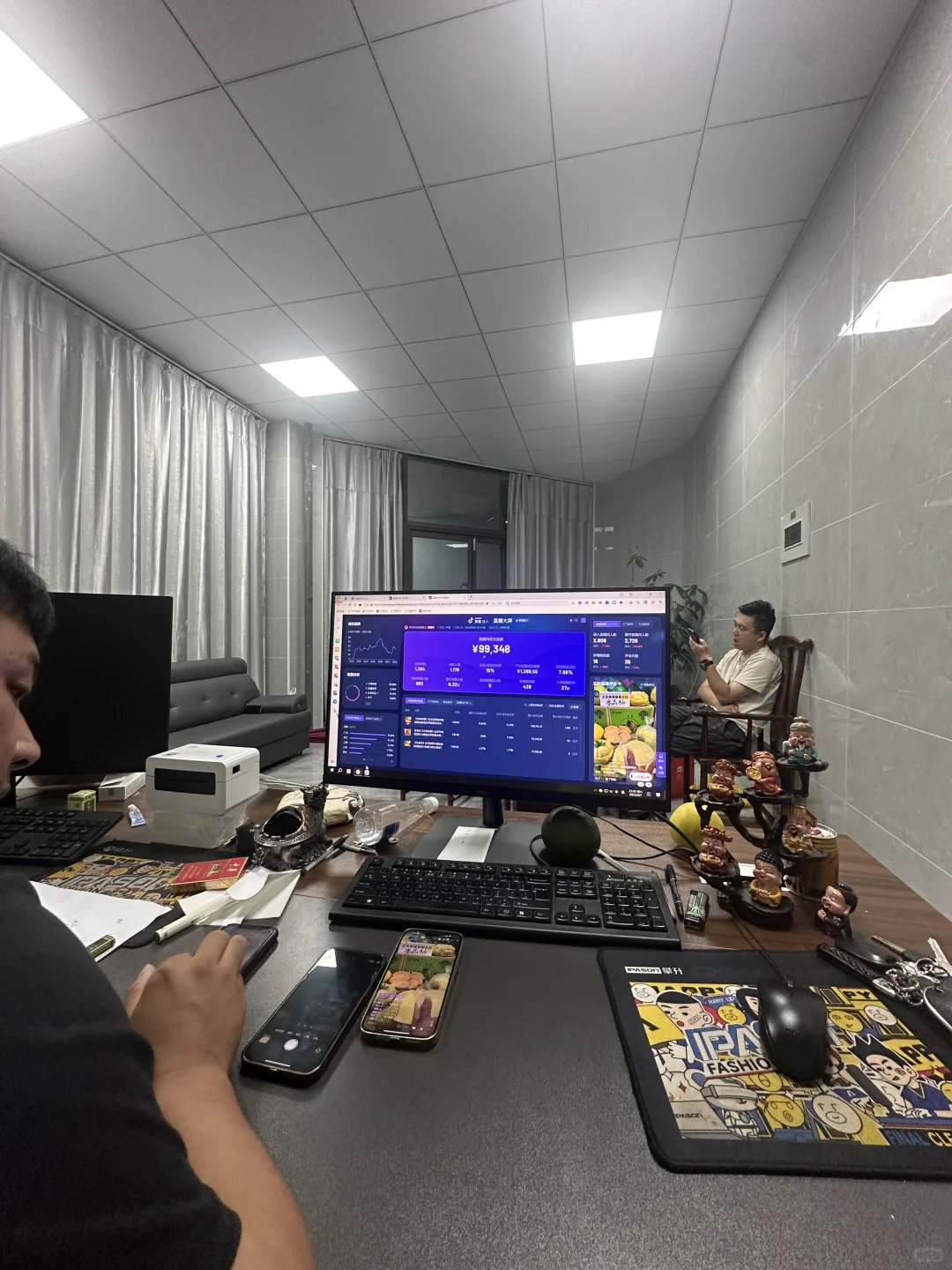 招主播啦！！开埃尔法接你那种别管了