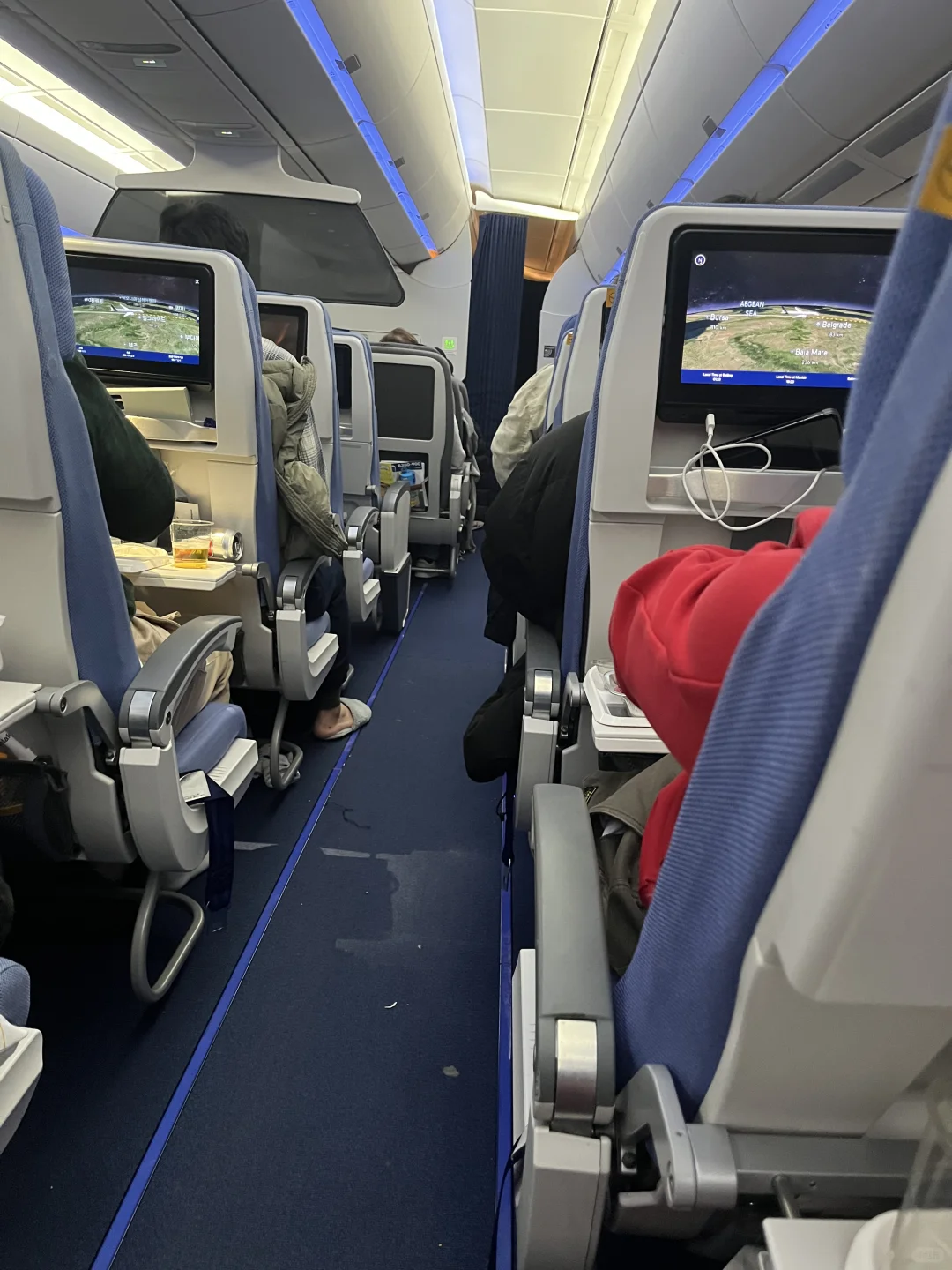 LH航班上的服务惹人嫌弃原来不无道理