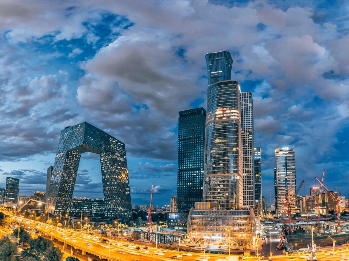 北京招聘高端会服 双休 工作八小时