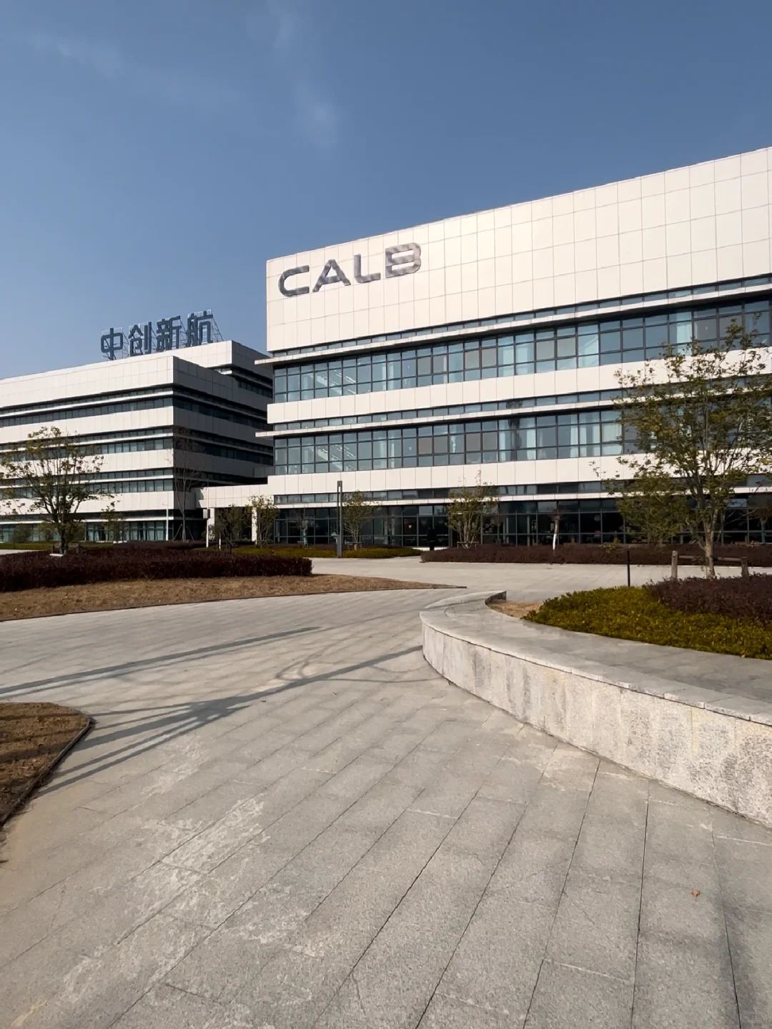 本人在常州开了个小厂，近期持续招聘