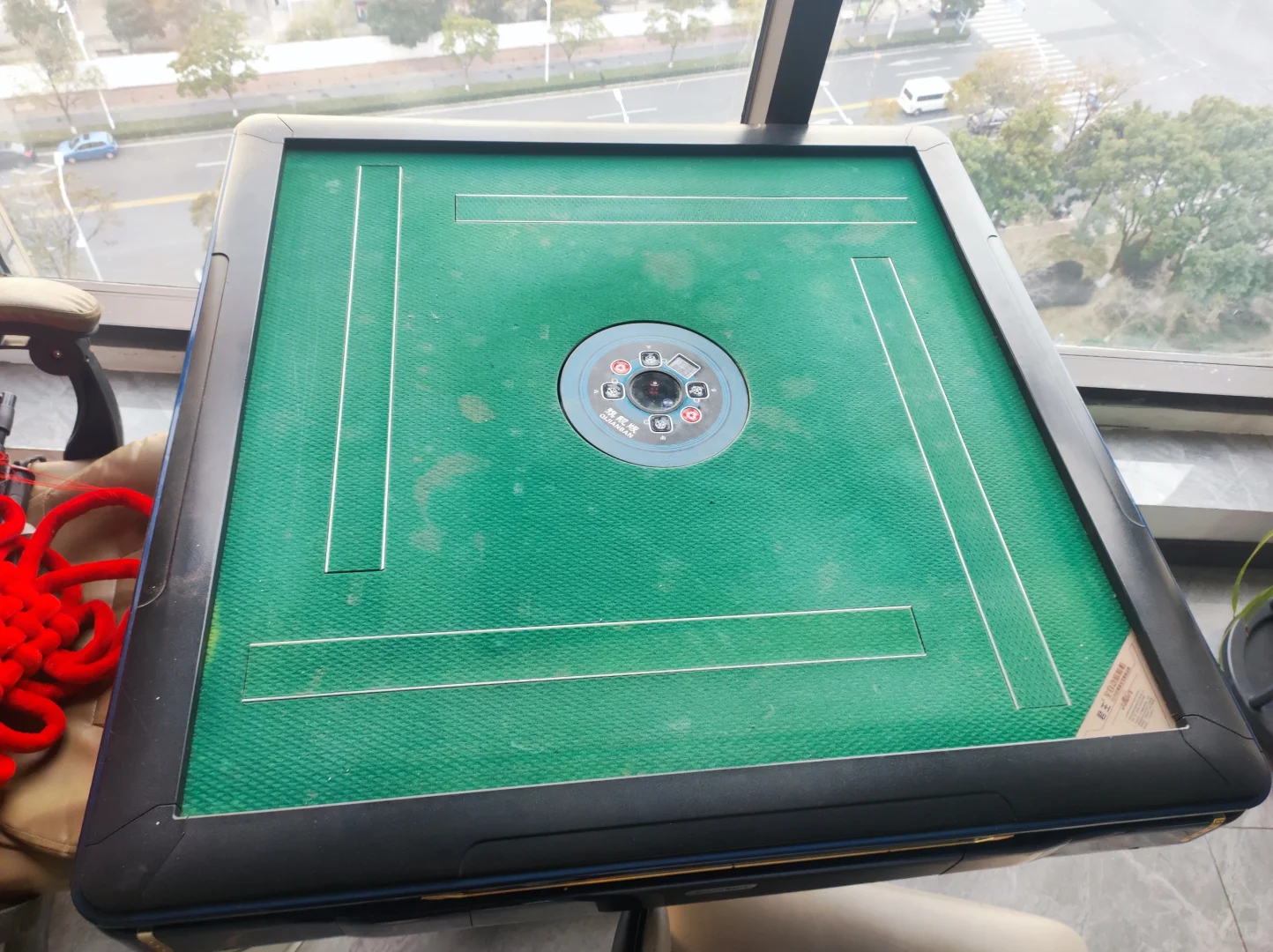 招和我一样会招人的人事