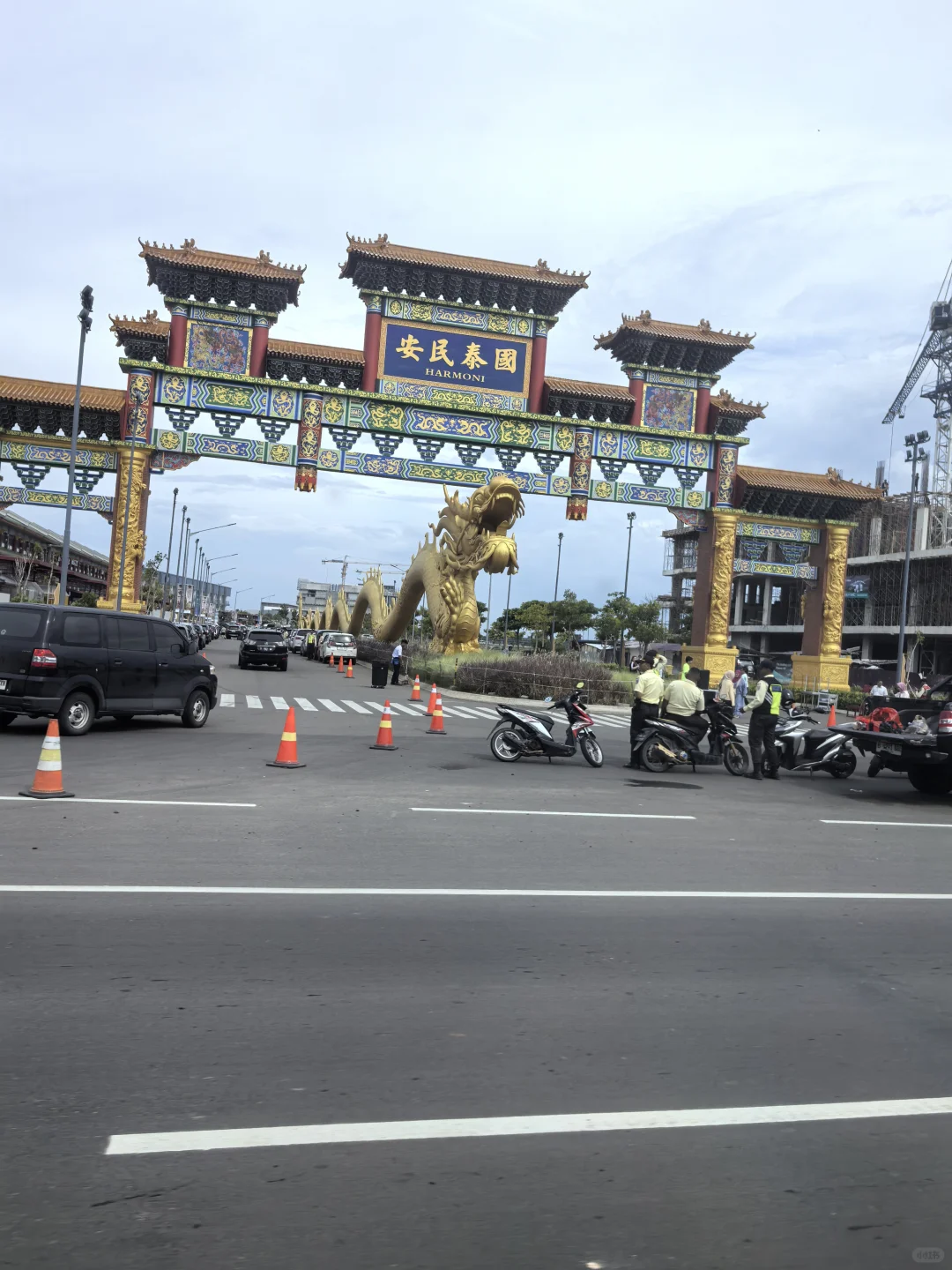 招聘本科大学毕业生