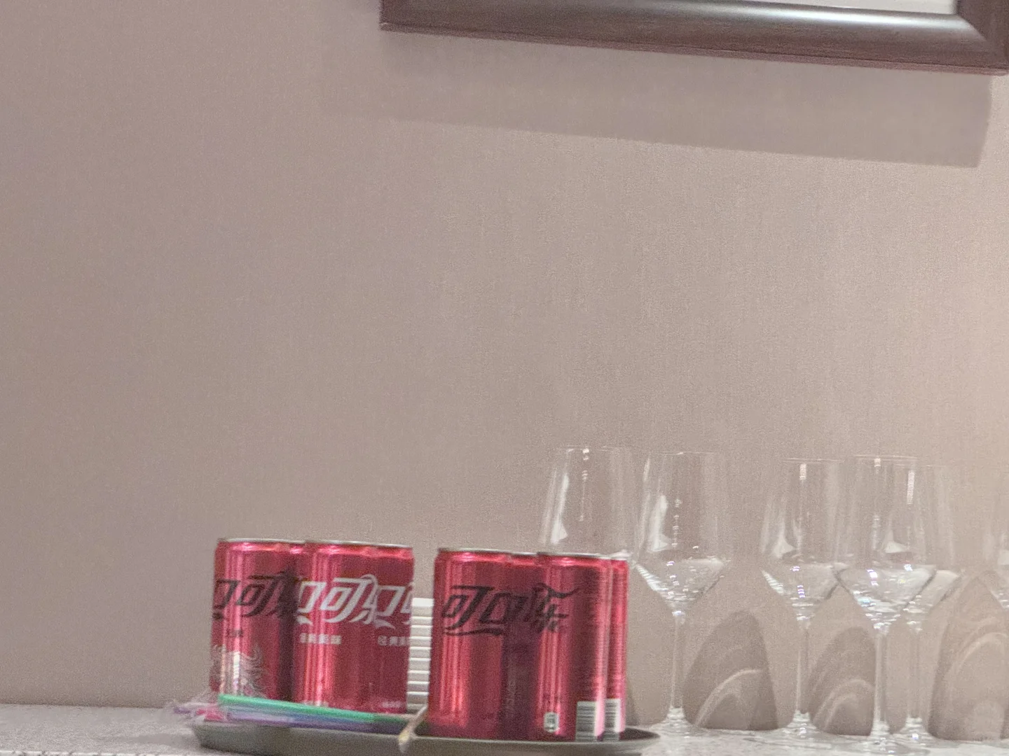 4A公司给自己招一个姐妹