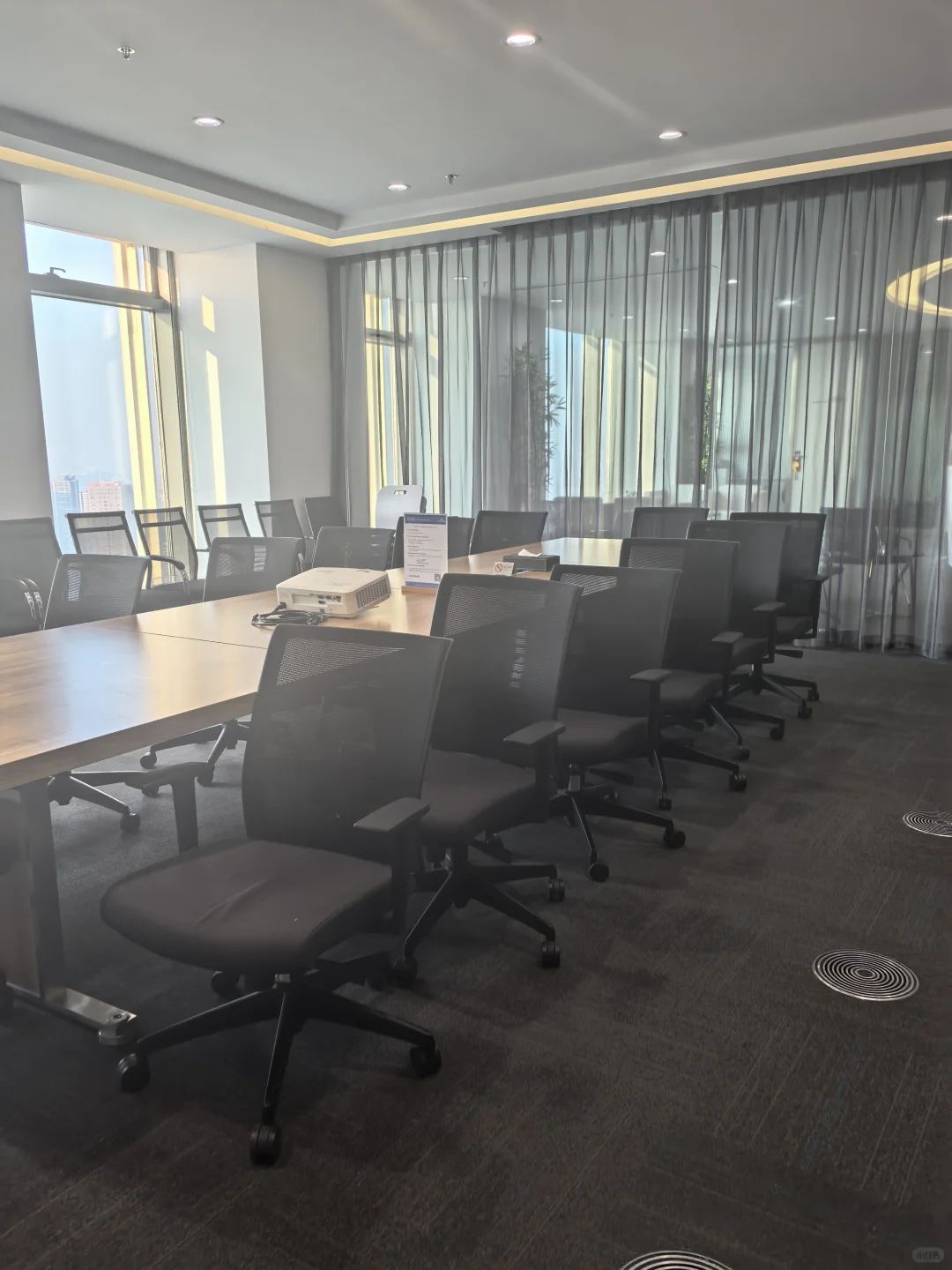 假装上班有限公司1.0版本正式成立了