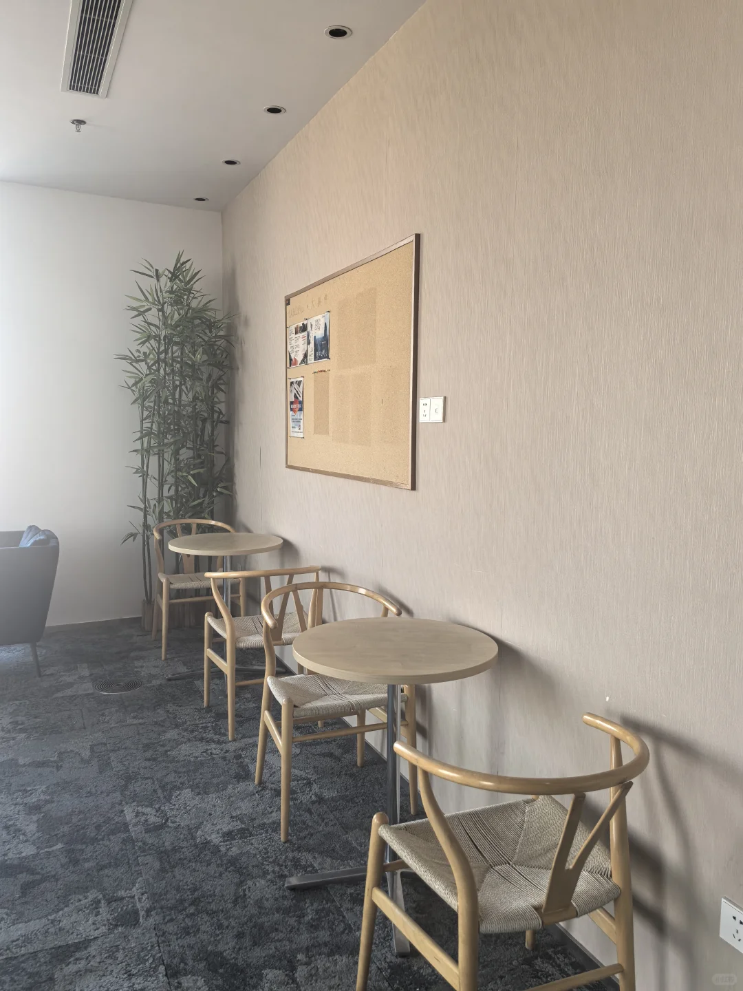 假装上班有限公司1.0版本正式成立了