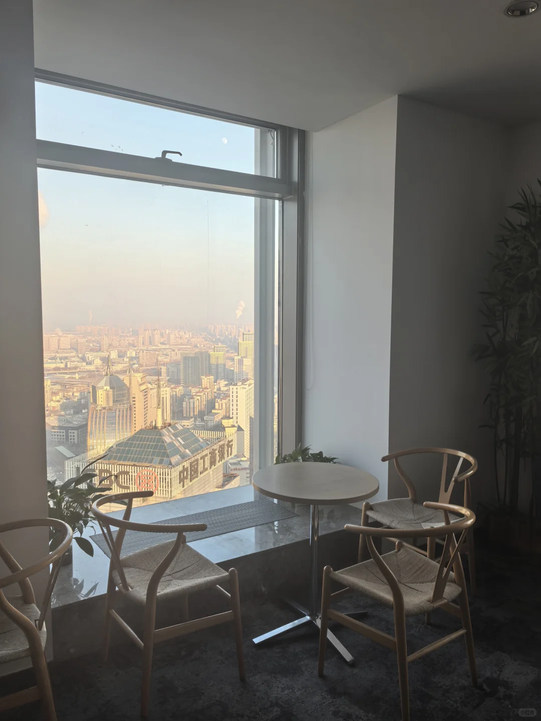 假装上班有限公司1.0版本正式成立了