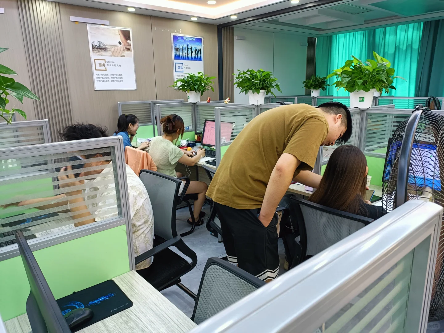 又到七月，又到毕业季，找工作的可以来撩