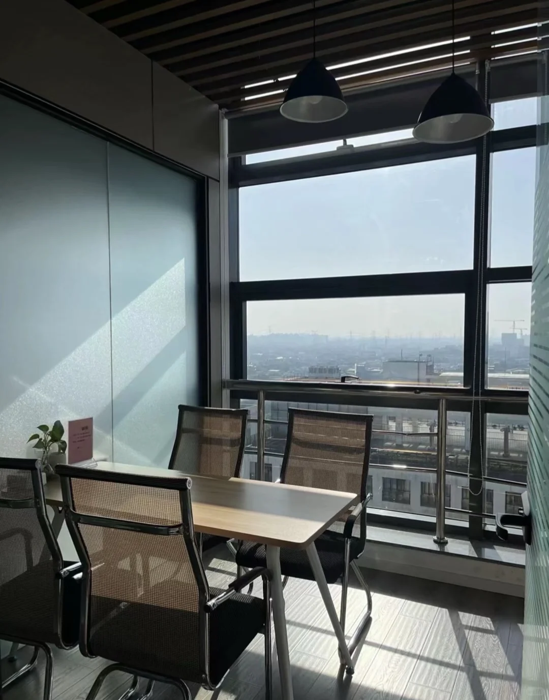 办公室文员！！！