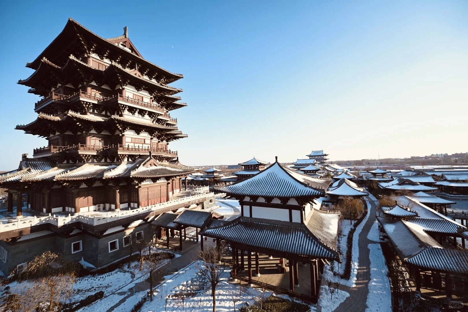 87年生李爽上任大名县县长被央视持续报道