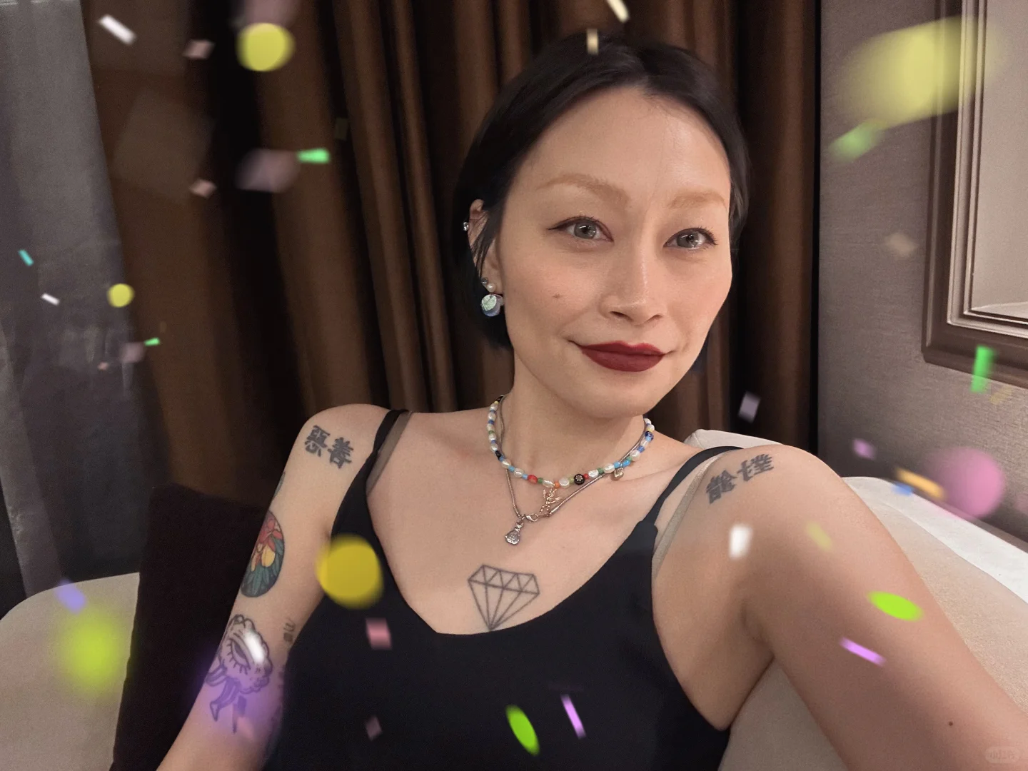 你们新年快乐啦！🪐️