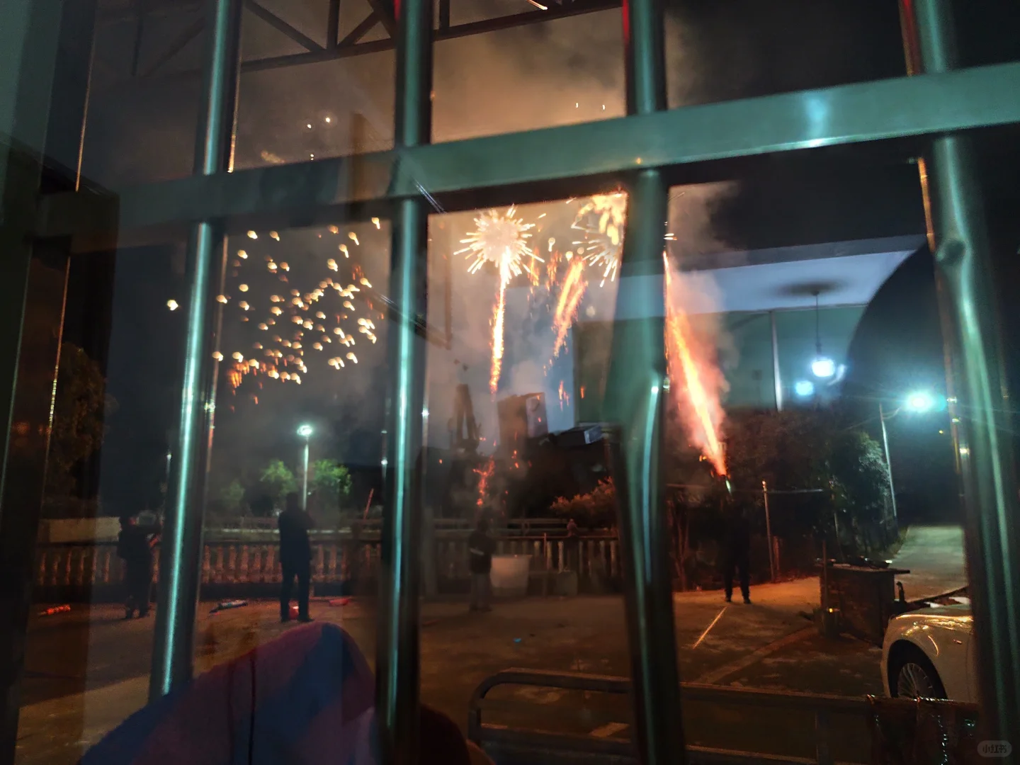 朝九晚六网络销售岗位高薪不打电话不外出