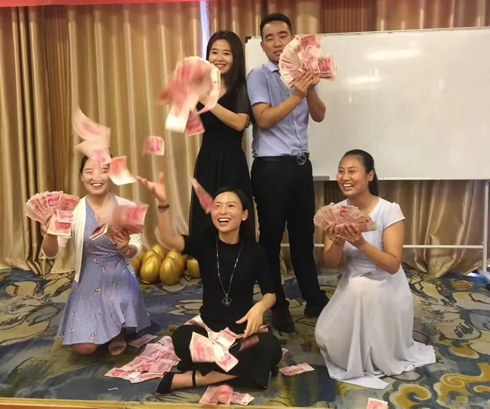 一里春风，只为