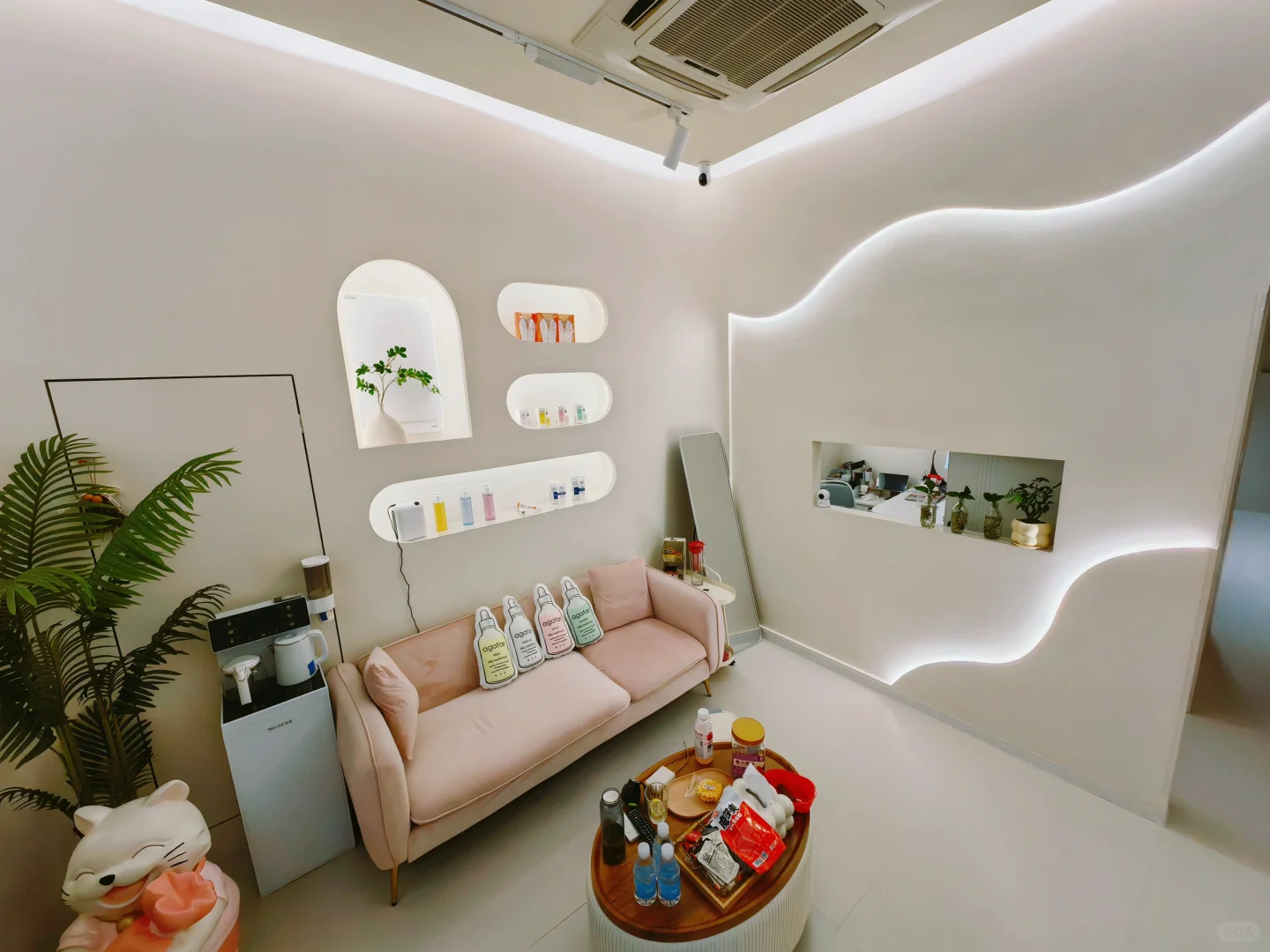 无锡招聘美容师