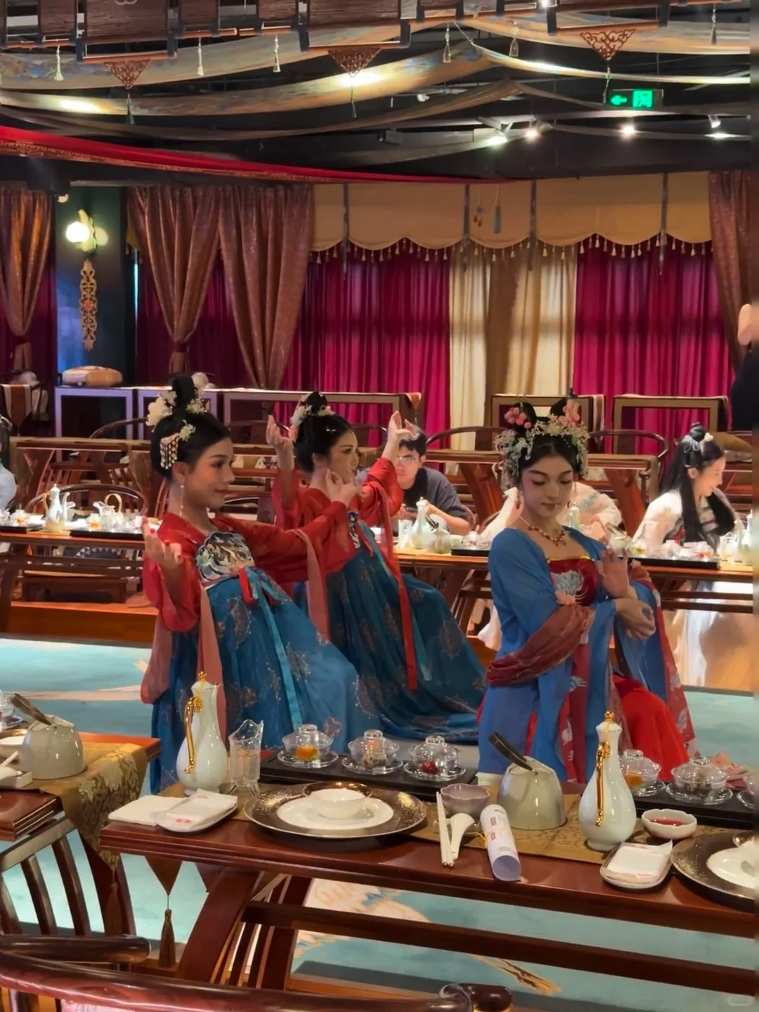 开工招募一天500+