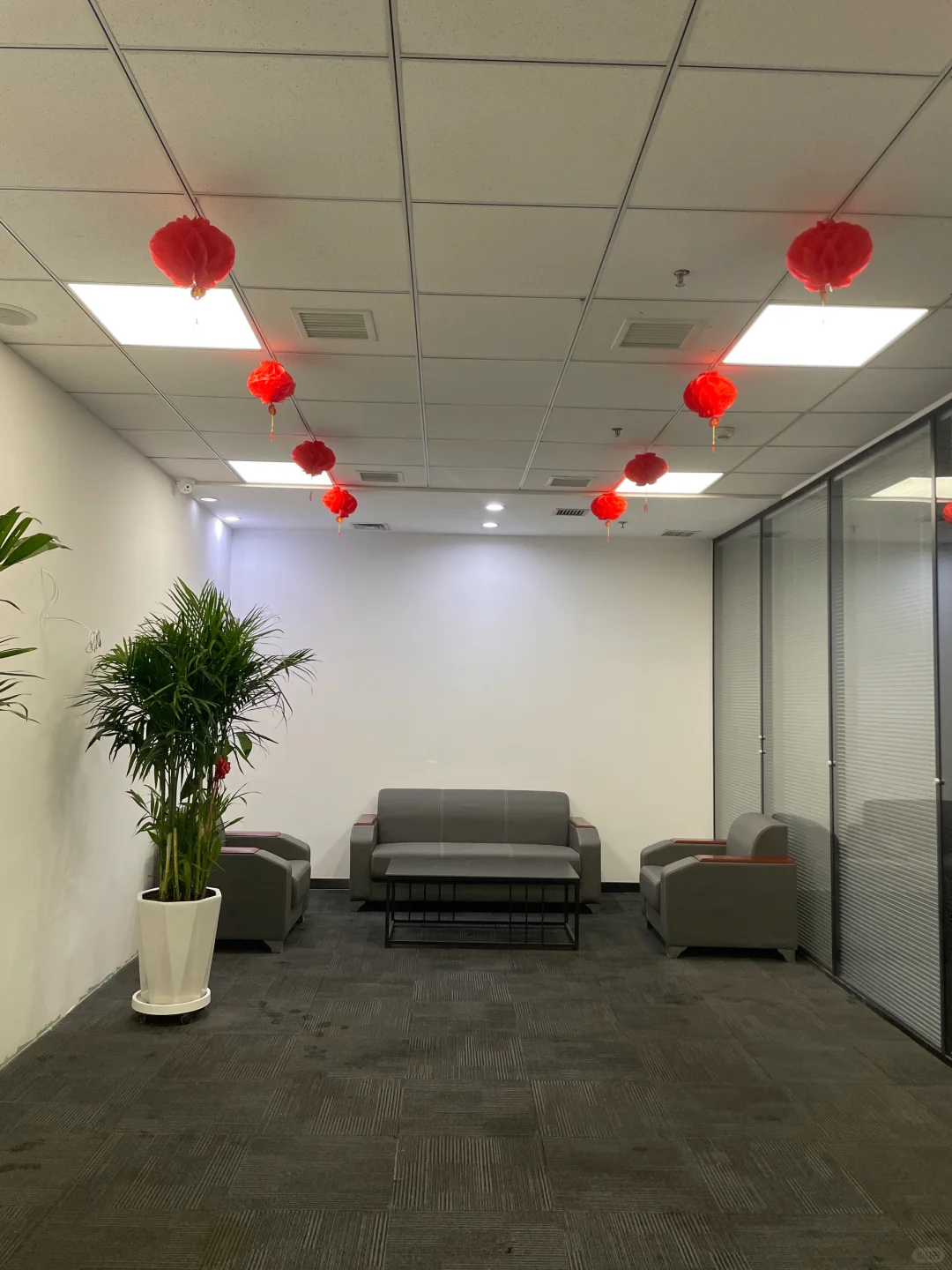 公司扩张规模，缺人