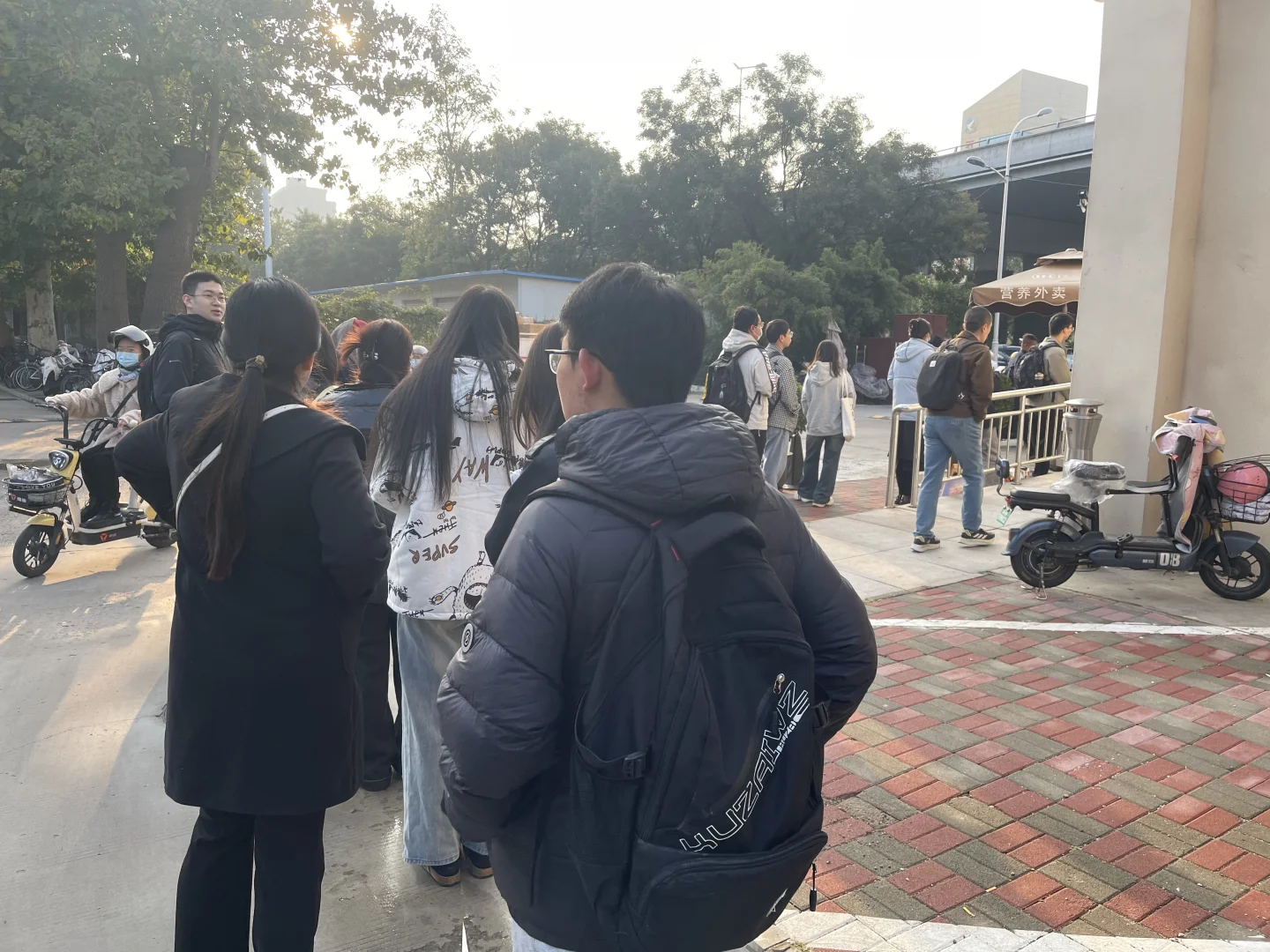 河北医科大学第二医院2024年招聘报名现场