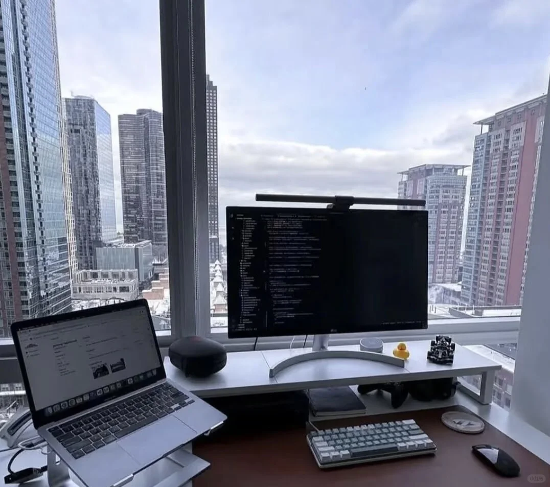 新媒体运营专员/主管招聘