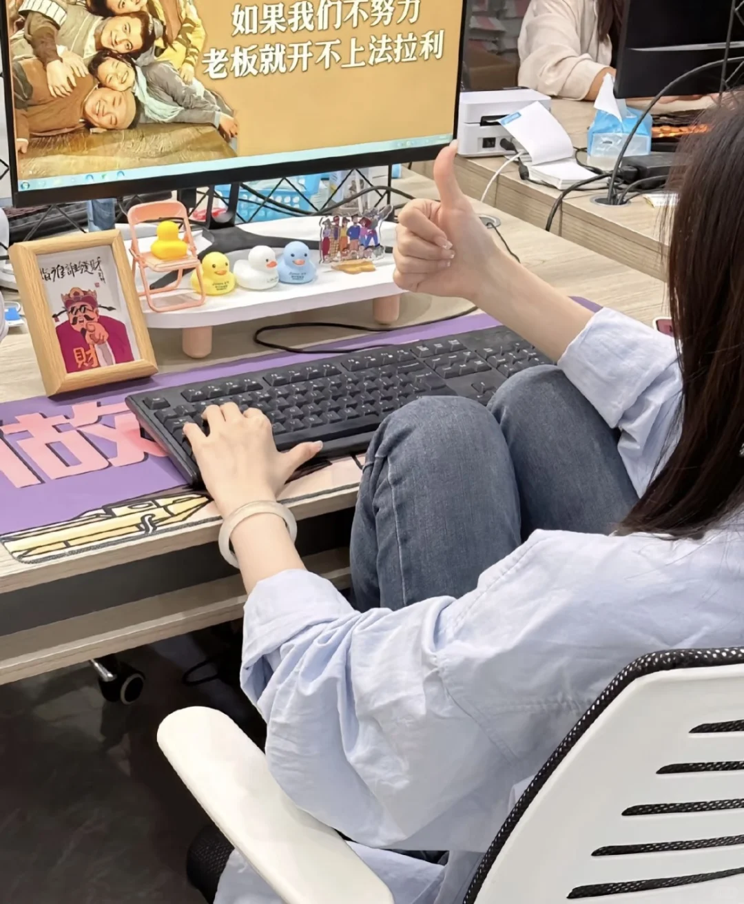 无经验办公室文员月8000