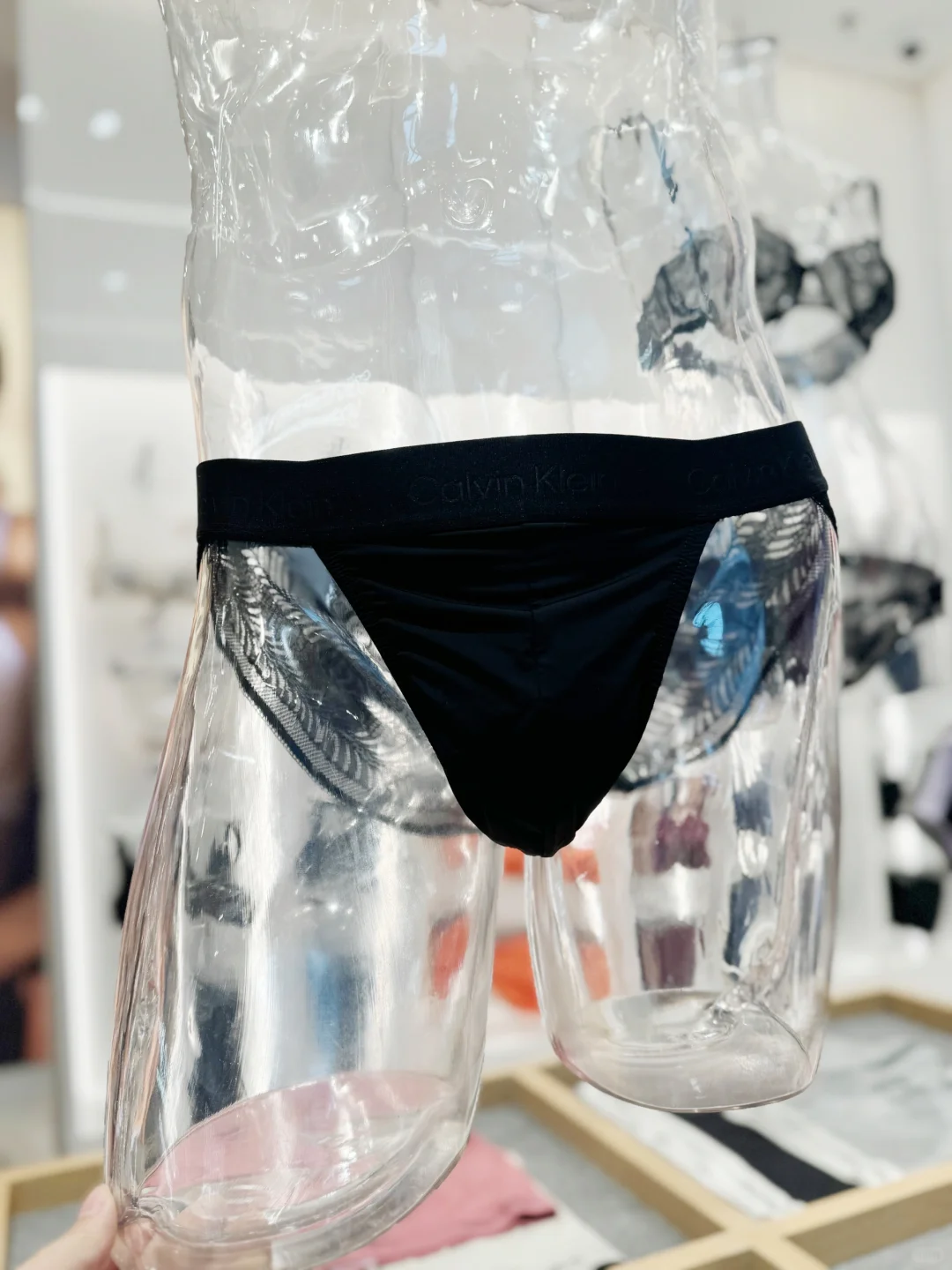 性感蕾丝~情人节就穿它吧，别怕流鼻🩸