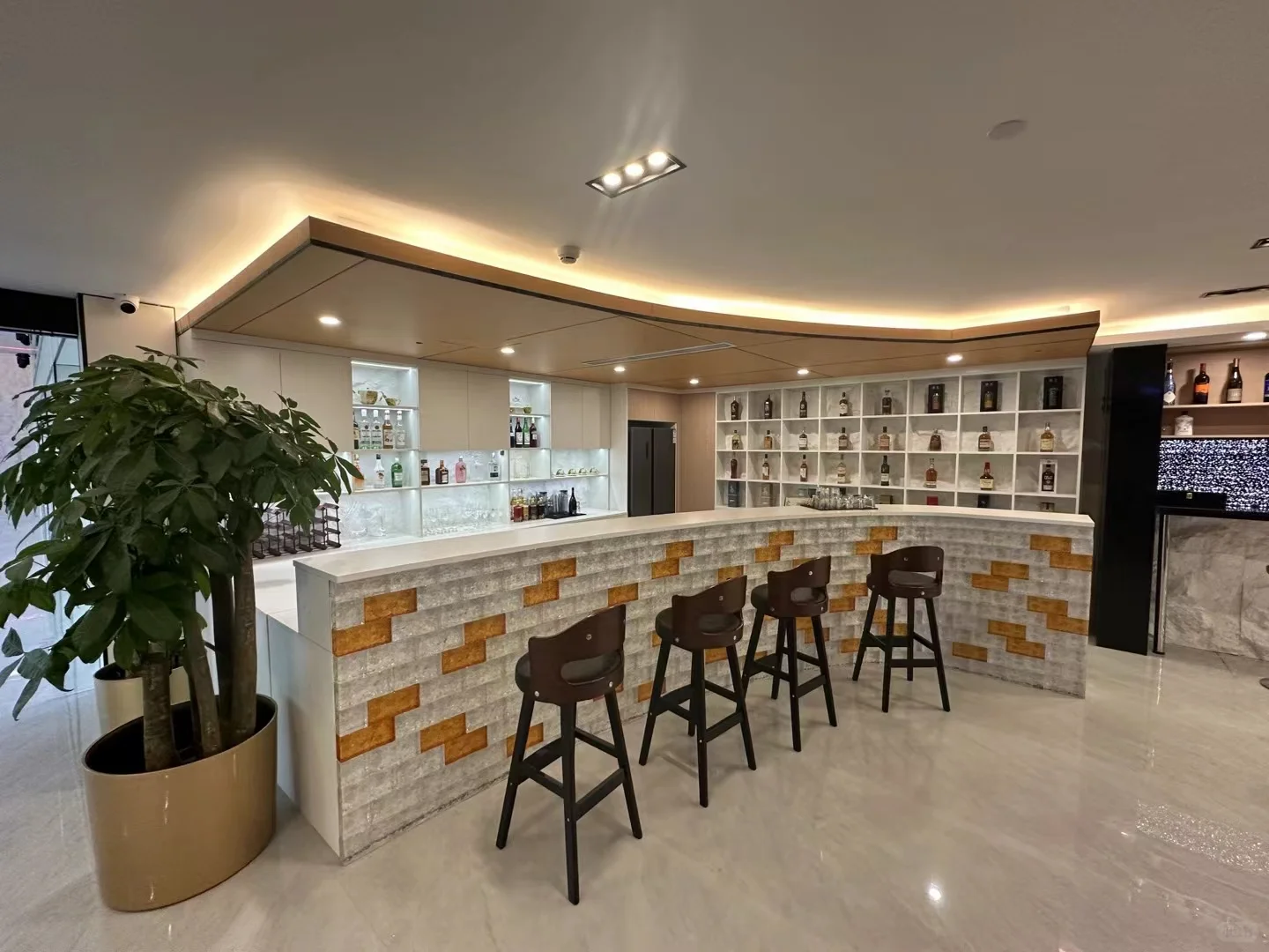 北京朝阳百子湾 招聘前台