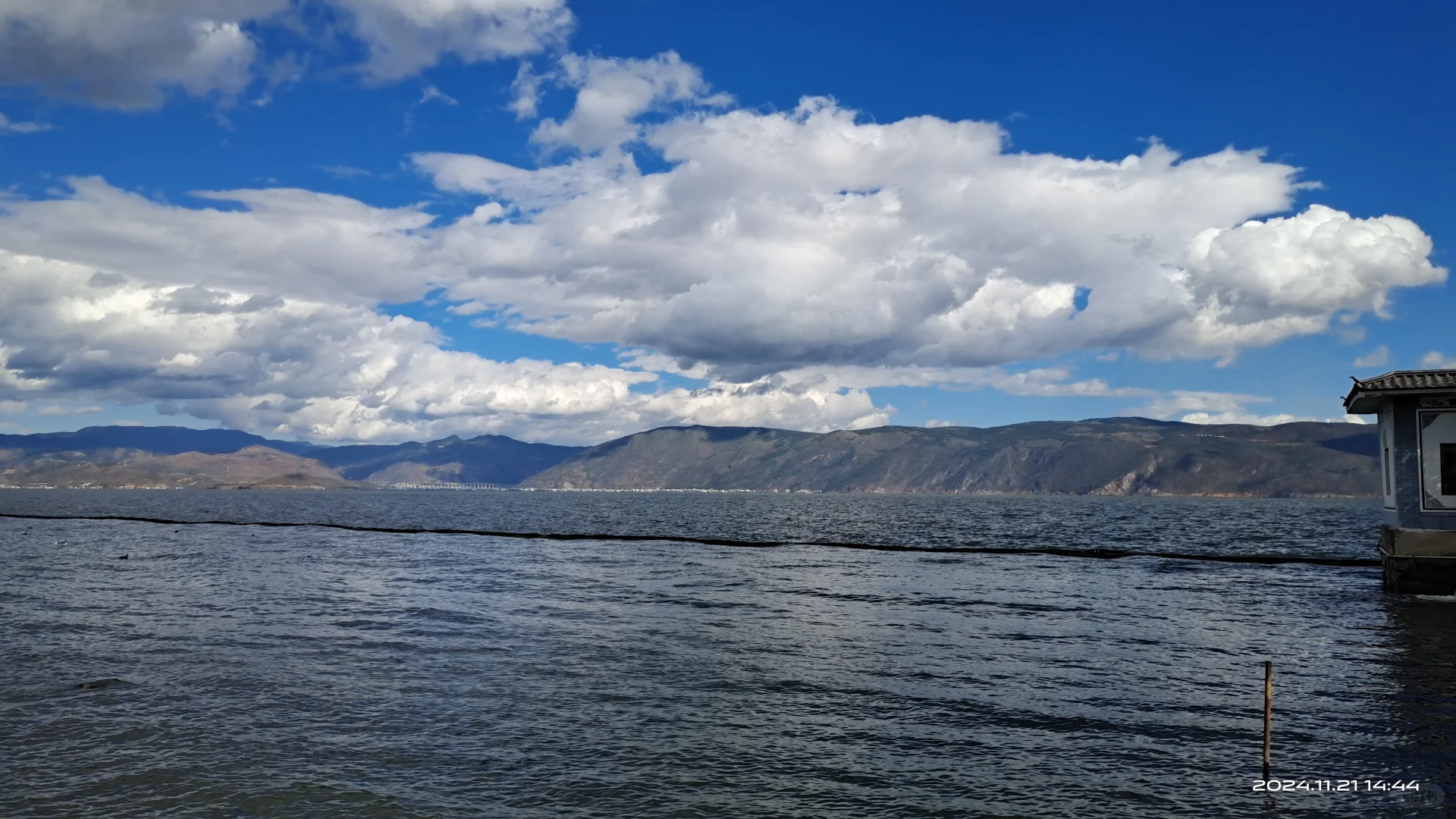 大理洱海边咖啡车招聘