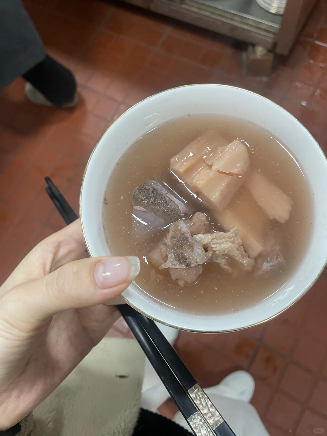 有姐妹着急找 缺一个前台招待双休(已招到)