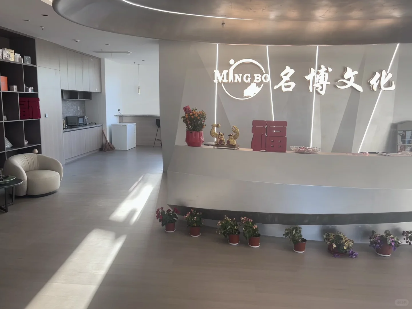 嘉兴新开（北影）合作最大传媒公司，岗位多多