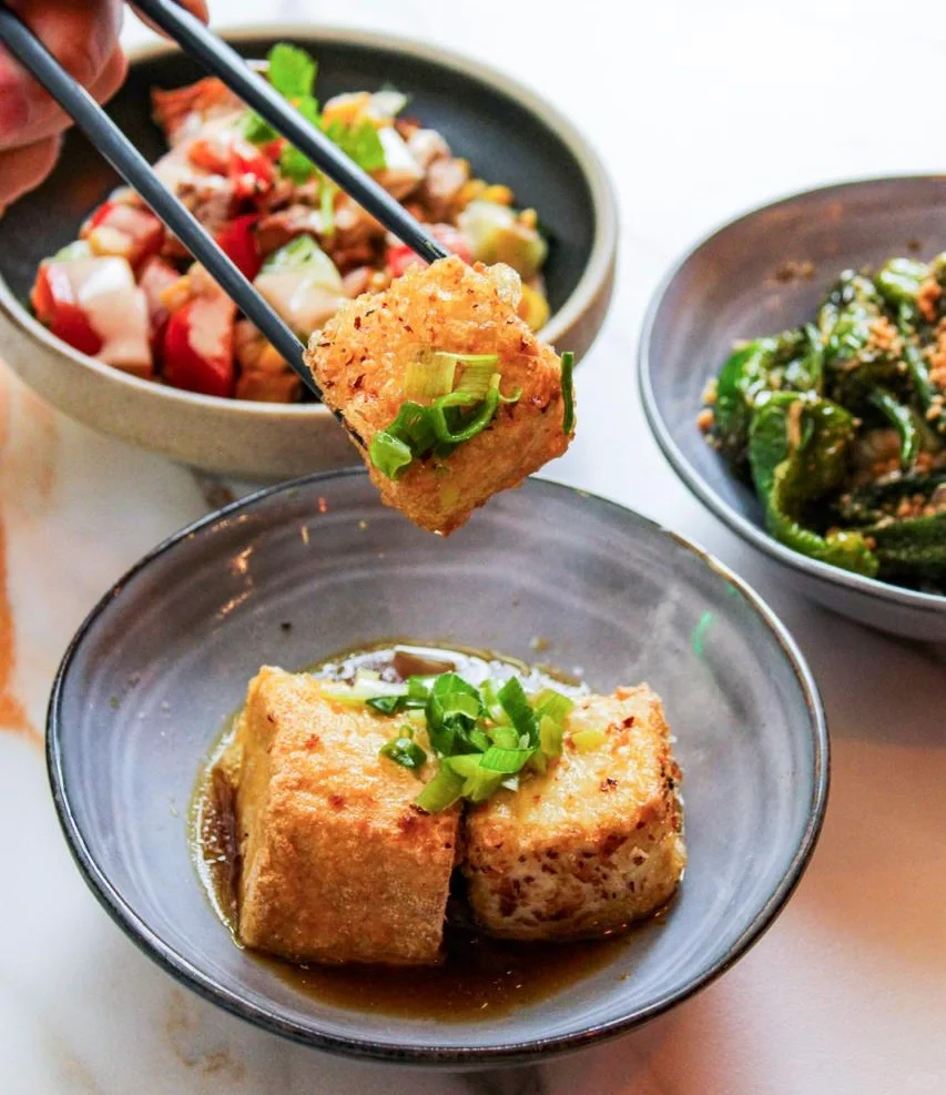 招聘服务生熟手