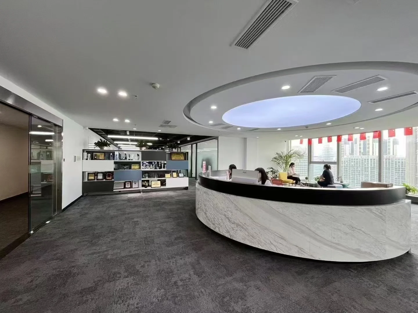 综合专员-双休法休，五险一金，有来的吗