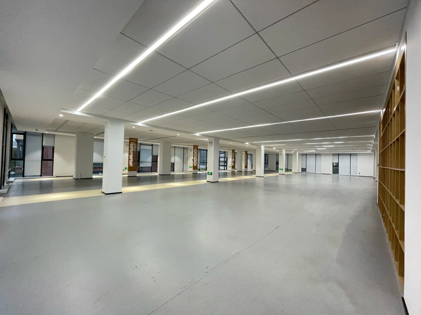 如皋上四休三的神仙传媒公司