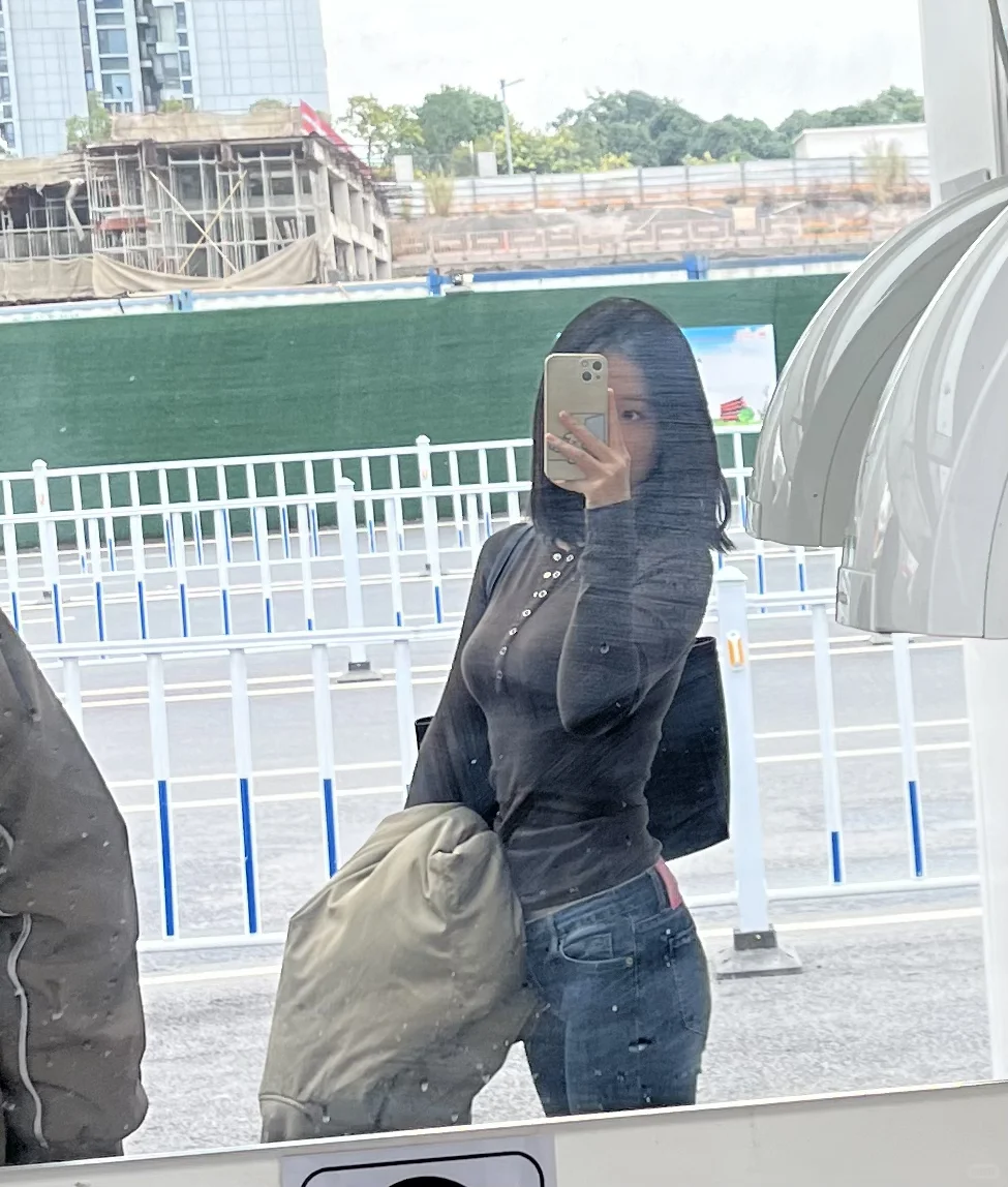 为了进外企的一个心机女孩