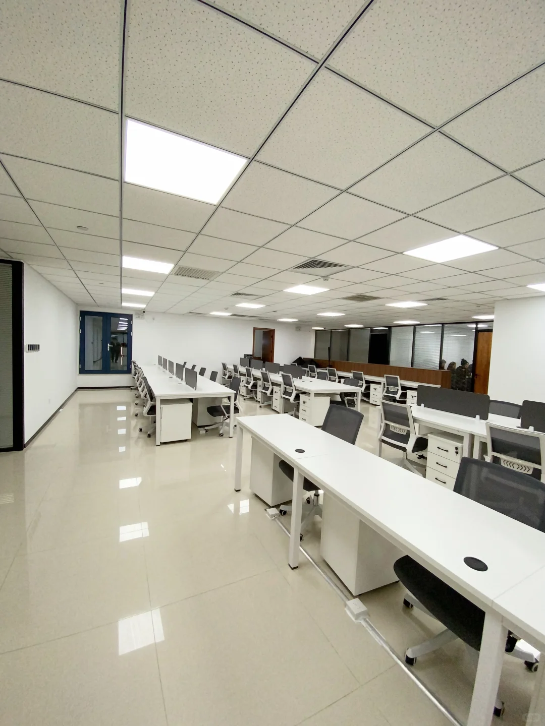 需要找工作的朋友看过来